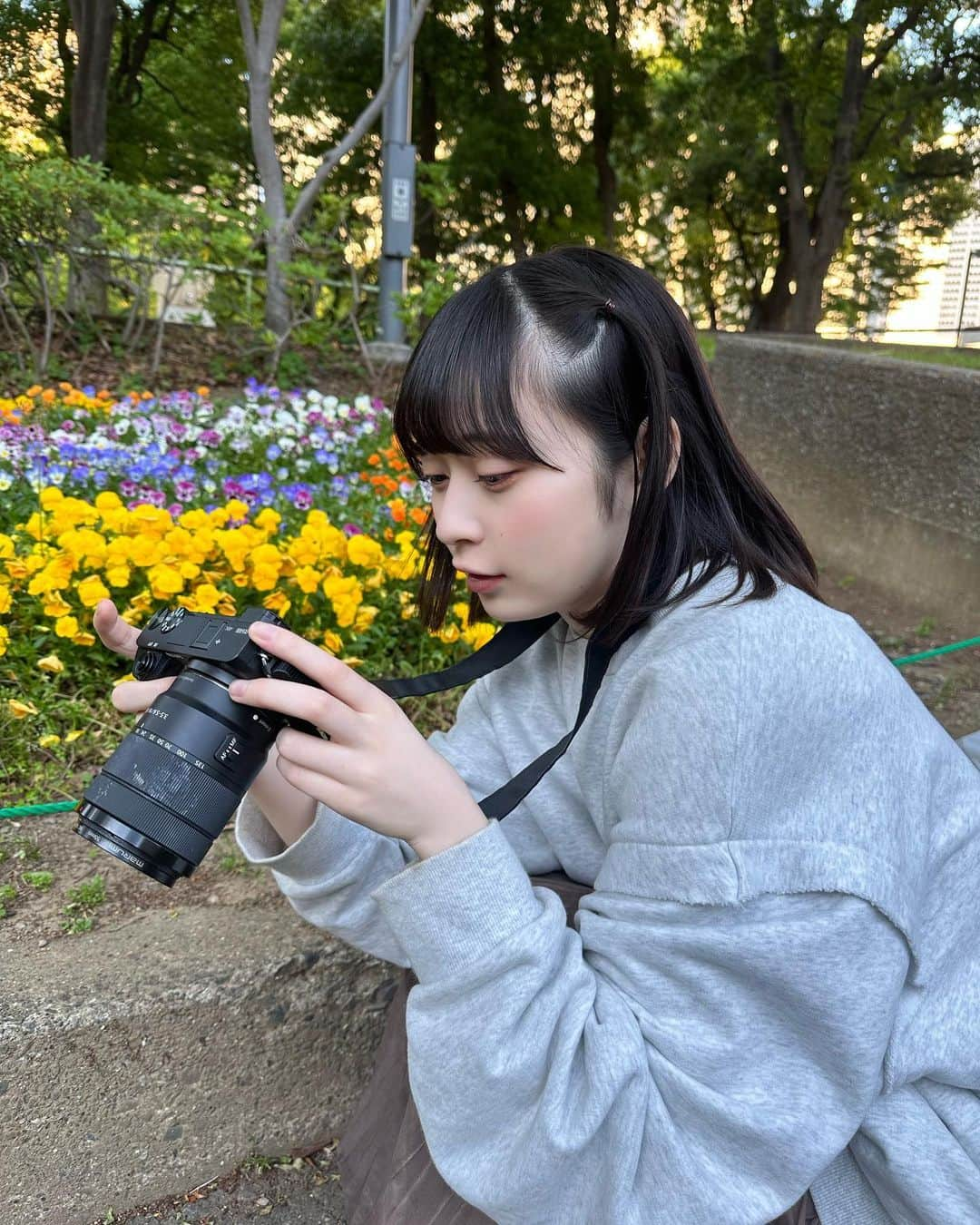 比嘉ゆめのさんのインスタグラム写真 - (比嘉ゆめのInstagram)「横顔 🌷💐🌼」5月17日 22時04分 - yumemiruno