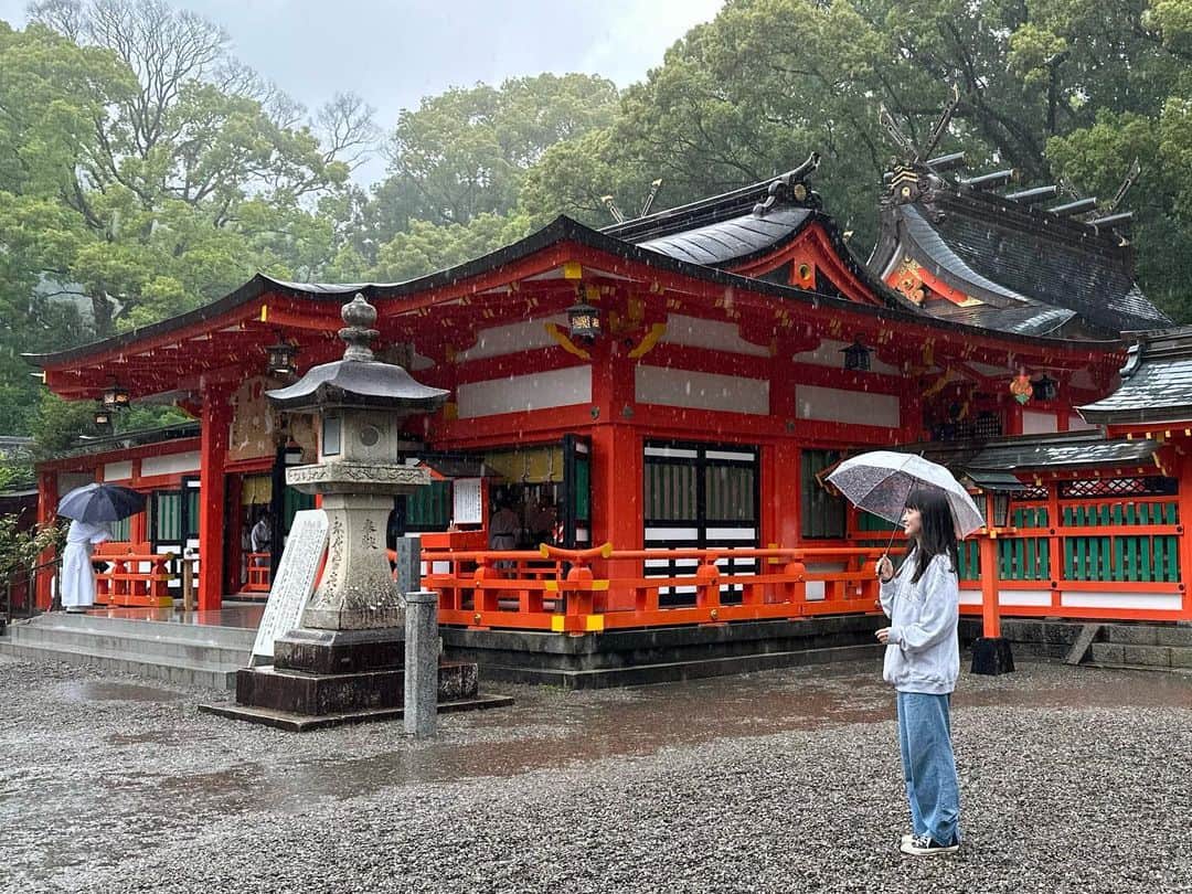 奥村佳恵さんのインスタグラム写真 - (奥村佳恵Instagram)「🐸🌾⛩️☔️ #雨やからこそ」5月17日 22時06分 - okumura_kae