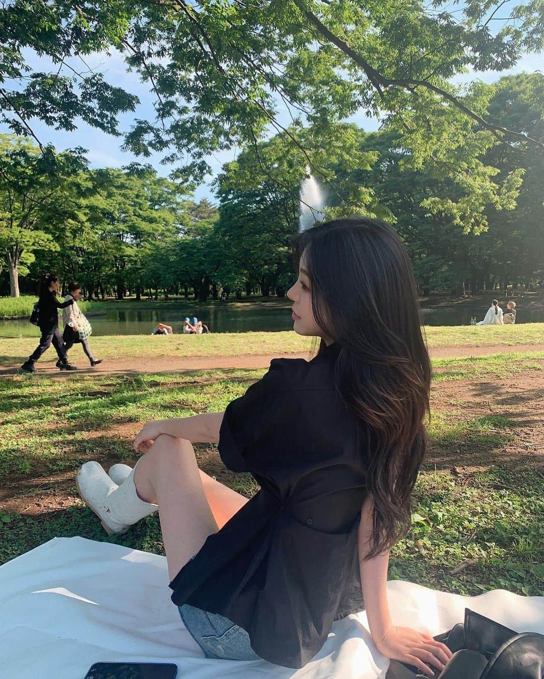 ユビンさんのインスタグラム写真 - (ユビンInstagram)「여유롭고 따뜻하고 다 해 ☀️☀️☀️  #모어리즈 #moreliz #도쿄」5月17日 22時07分 - u.b1n