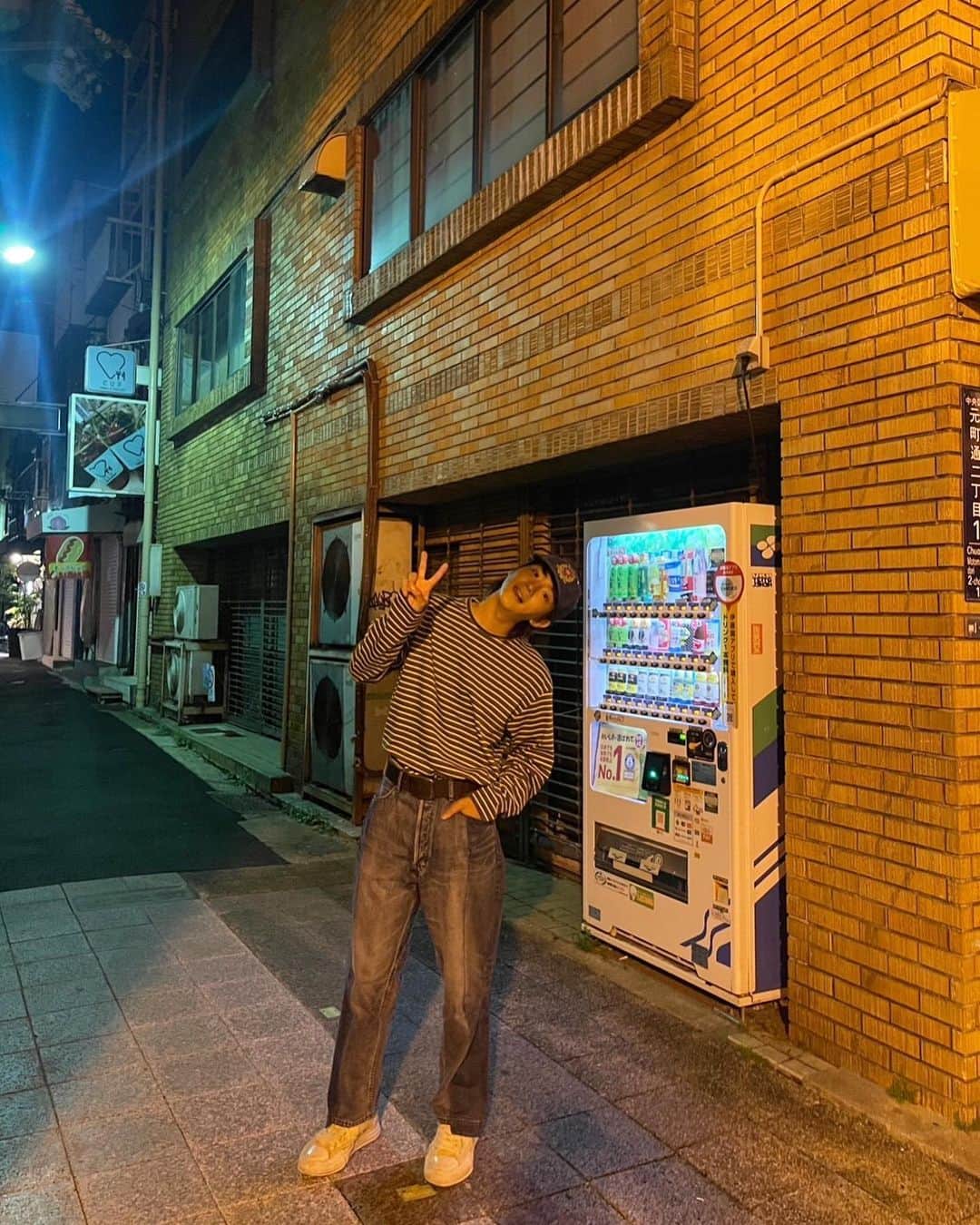 のインスタグラム：「ボーダーボーイ」
