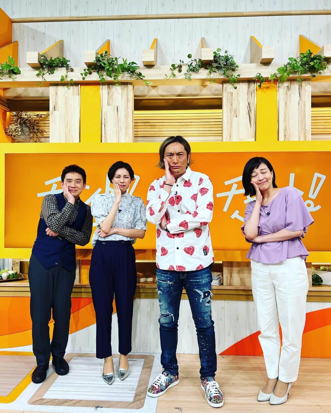 のインスタグラム：「チャント！ご覧頂きありがとう御座いました！CBCで今月から新コーナー 「JPのこの目で確かめさせていただきます」が始まります初回は5/25から^_^是非  お仕事のご依頼はインスタのDMでお問合せください。  Twitterアカウント→　#jpmaesaka Twitterアカウントポケモン→#jp_pkmn YouTubeチャンネル→#モノマネモンスターJP TikTok→#monomamejp #チャント！ #CBC #名古屋 #JPのこの目で確かめさせていただきます #ものまね代行世代 #ワイドナショー #JPさん #松本人志 #浜田雅功 #ダウンタウン #ものまね芸人 #松本人志ものまね #研音 #川島明ものまね #ラヴィット #滋賀芸人 #農業高校出身 #すべらない話 #IPPONグランプリ #ダウンタウンDX #酒のツマミになる話 #おはスタポケモン部 #ポケモン #しゃべくり007」