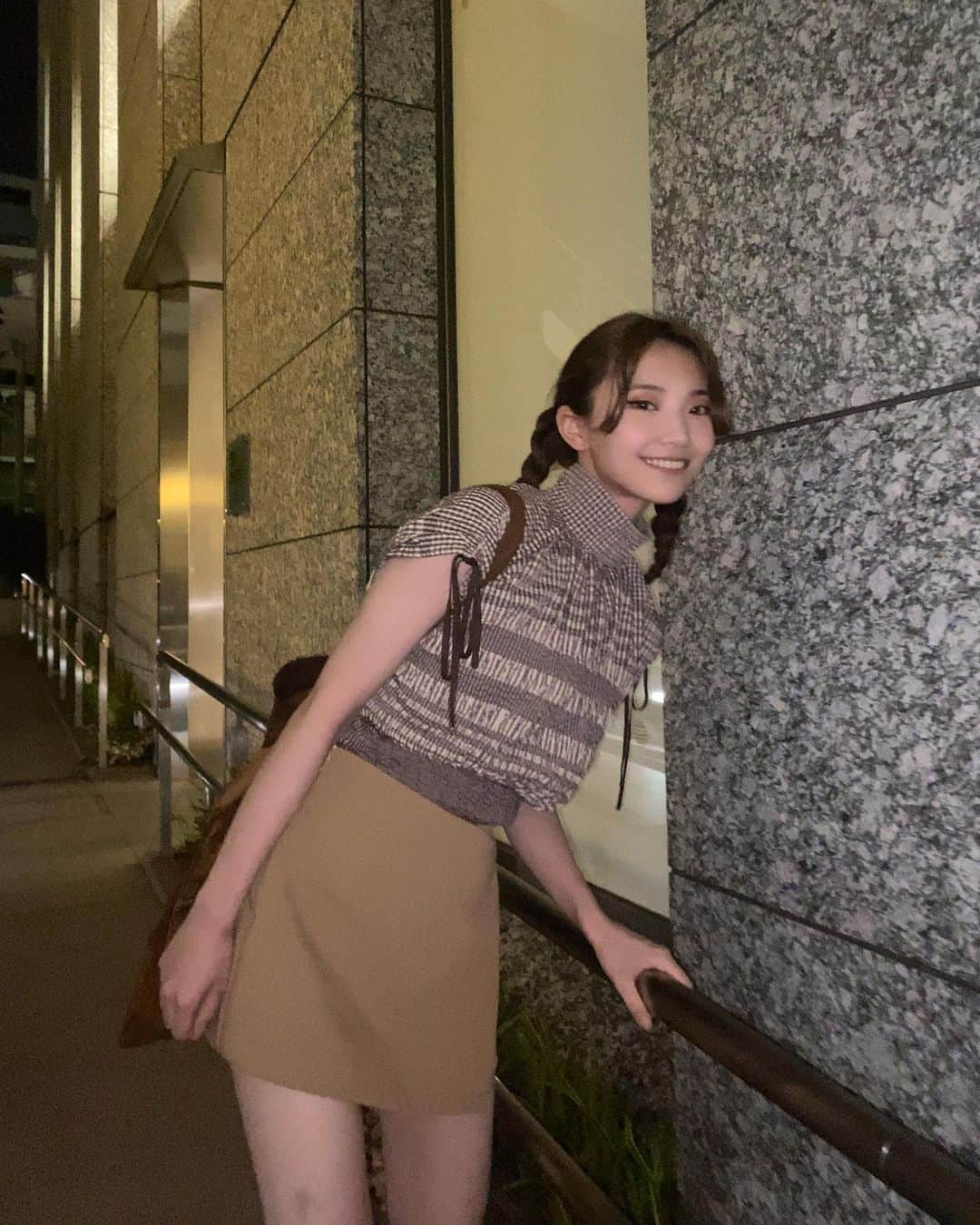 MAHO EMPiREのインスタグラム：「🌝 おひさしぶりで。」