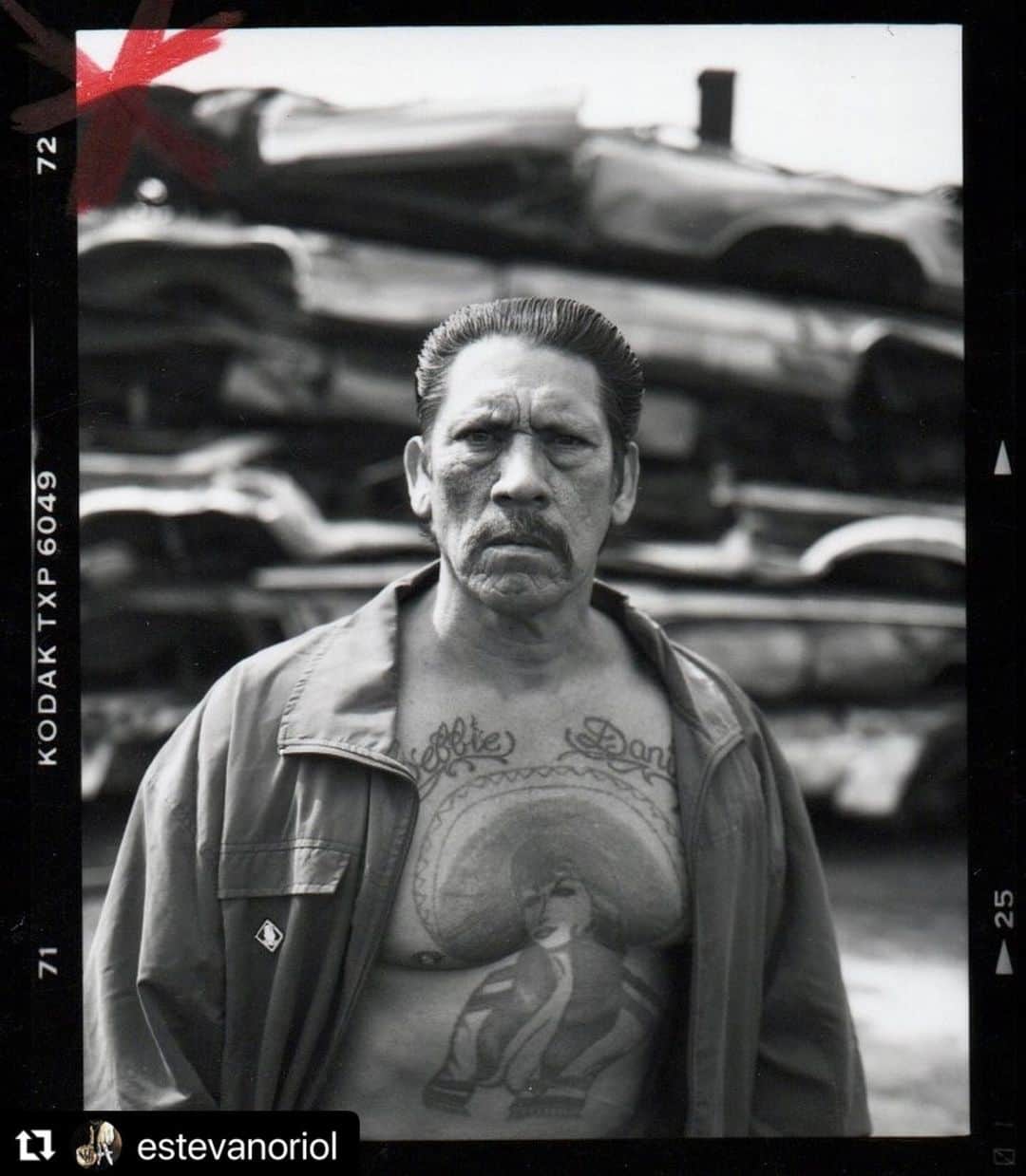 ダニー・トレホさんのインスタグラム写真 (ダニー・トレホInstagram)「Repost estevanoriol Happy