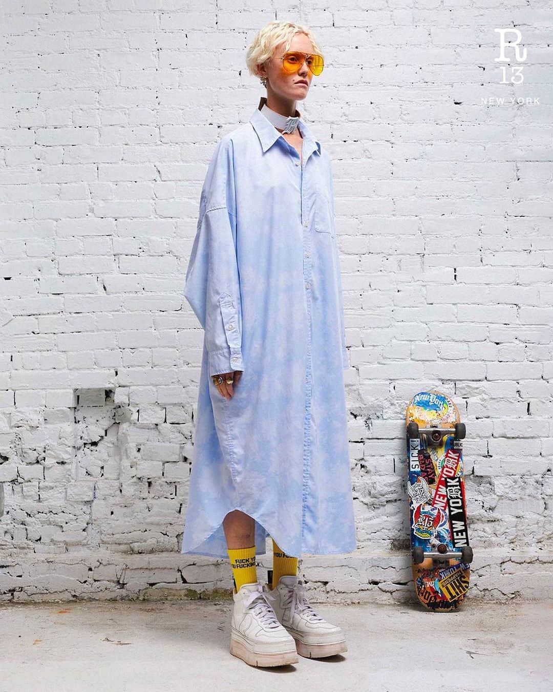 のインスタグラム：「Jumbo shirtdresses from the Spring/Summer collection exemplify adaptability, offering a freeform design that can be styled in countless ways.  Available at r13.com and our flagship at 34 Howard Street, NY.  #r13 #r13denim #skate」