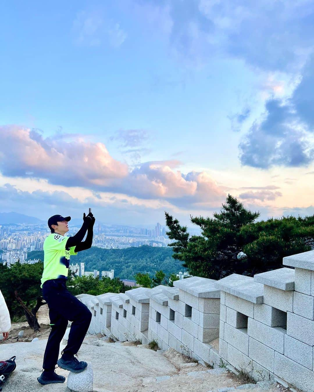 シン・ヒョンスさんのインスタグラム写真 - (シン・ヒョンスInstagram)5月18日 1時39分 - shintop20