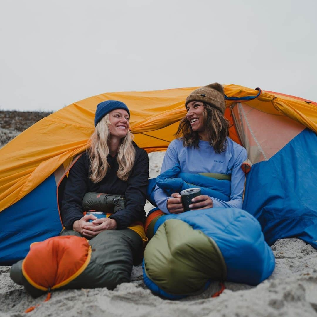 マーモットさんのインスタグラム写真 - (マーモットInstagram)「Two peas in their (packable) pods.  Picture: @biancagermain  #Marmot」5月18日 2時00分 - marmot