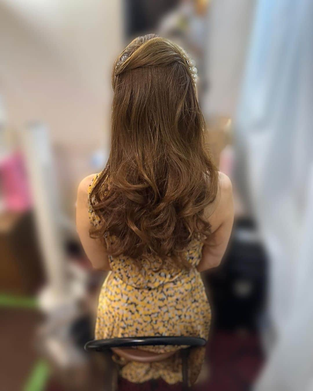 田中里依奈のインスタグラム：「. 髪型記録 ダウンヘア多め . #髪型記録#ヘアセット記録#毎日のヘアセット #ヘアアレンジ#ヘアセット #ダウンヘア」