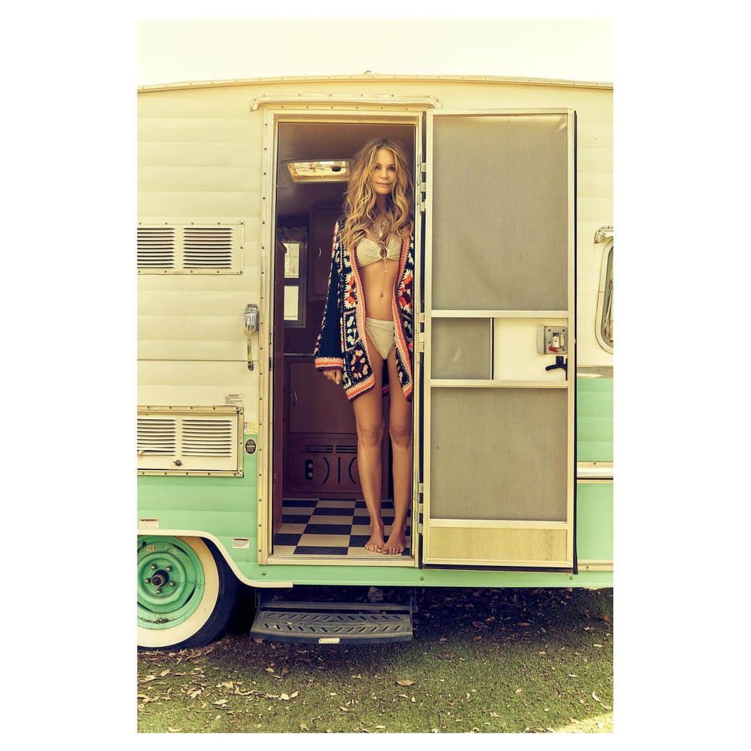 ランドール・スラヴィンのインスタグラム：「Elle Macpherson」