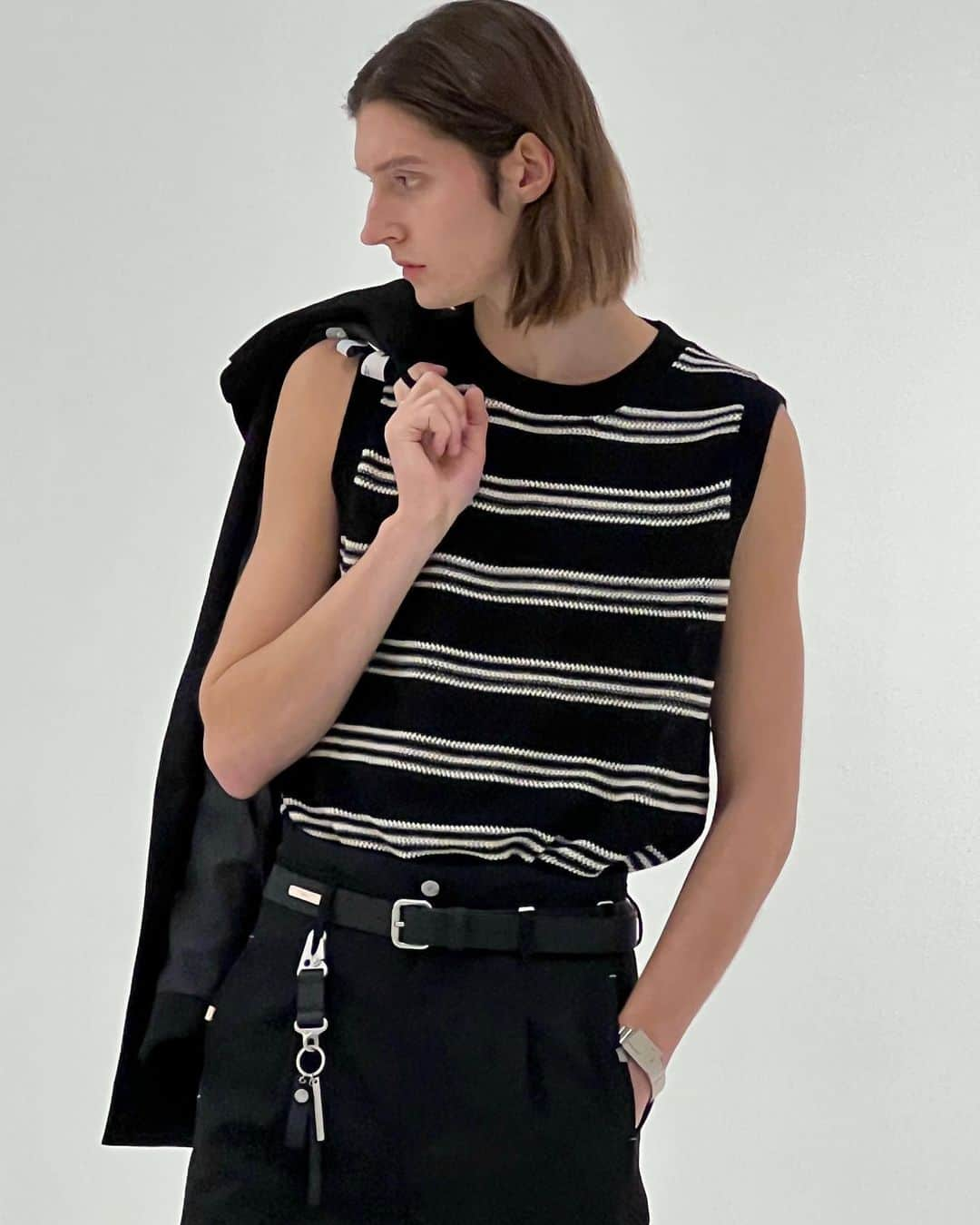 C2H4 Los Angelesのインスタグラム：「007 - Louver Knit Vest」