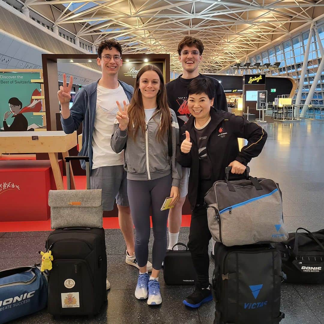 DE NUTTE Sarahさんのインスタグラム写真 - (DE NUTTE SarahInstagram)「On our way to Durban 🇿🇦 for the World Championships 🌎   13th World Championships for me 😯  Allez Team Lëtzebuerg 🇱🇺」5月18日 4時15分 - sarahdenutte