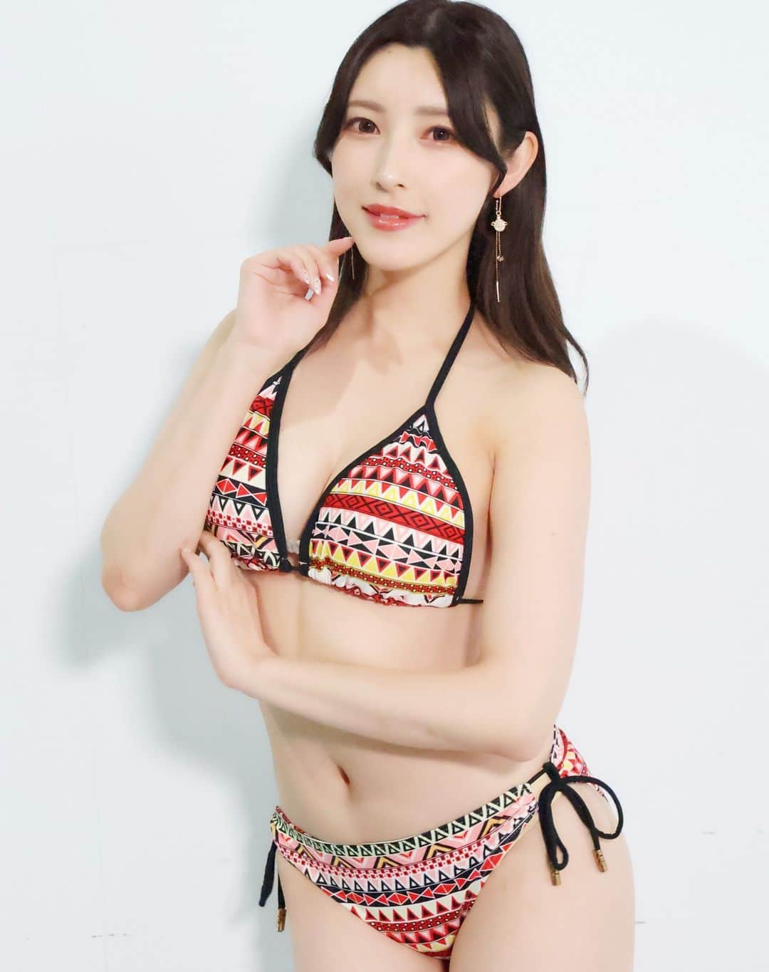 龐文宏のインスタグラム：「漂亮迷人的森澤佳奈🥰🥰🥰👍👍👍」