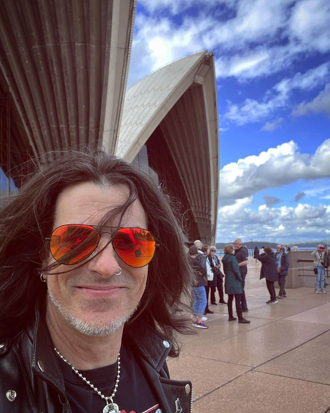 レイチェル・ボランさんのインスタグラム写真 - (レイチェル・ボランInstagram)「Hello Sydney! #sydney #australia #oz #tour」5月18日 14時59分 - officialrachelbolan