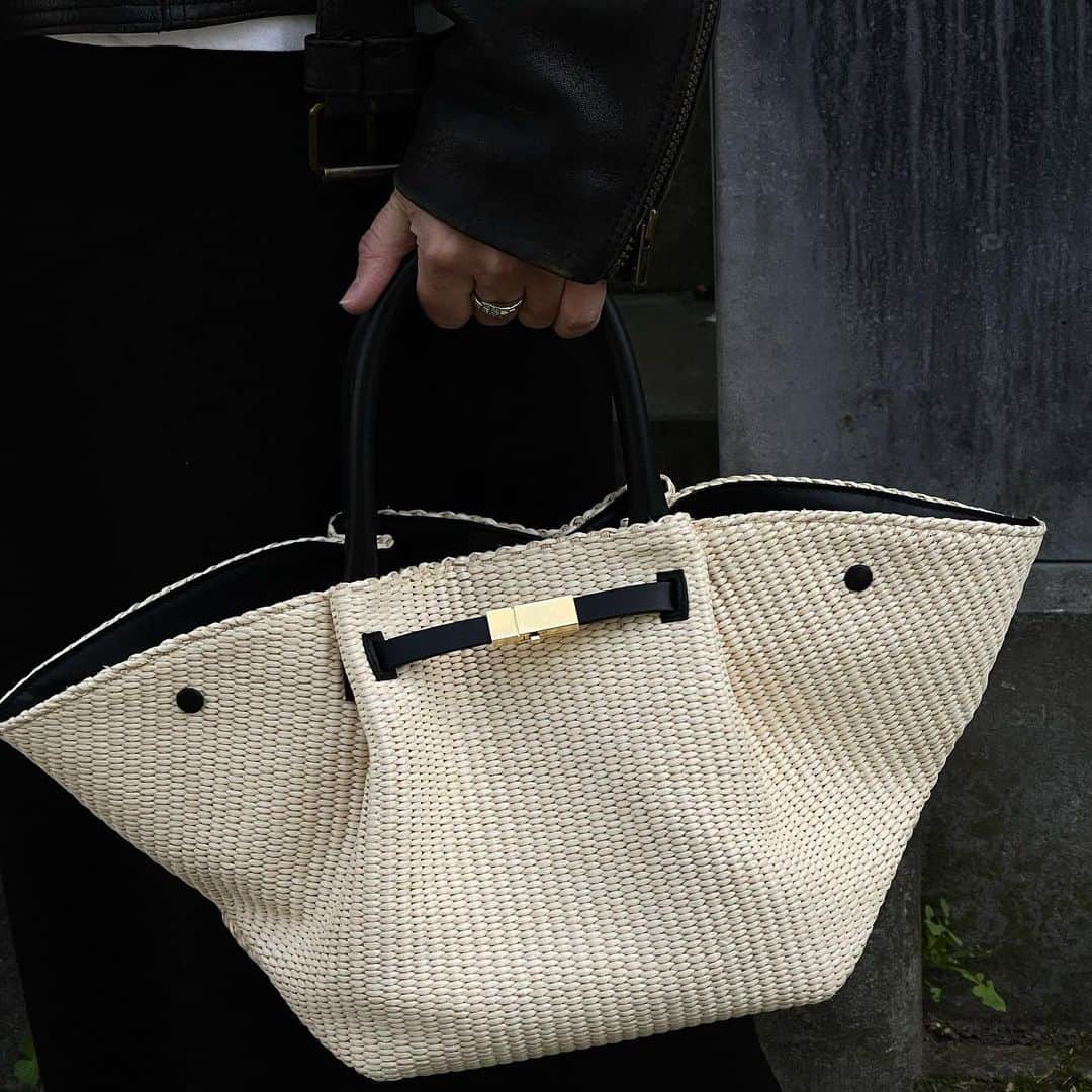 Linda Tolのインスタグラム：「Outfit repeating」
