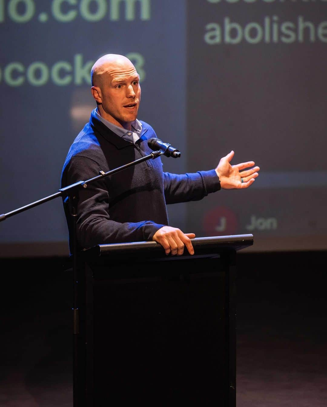 デビッド・ポーコックさんのインスタグラム写真 - (デビッド・ポーコックInstagram)「Thanks to everyone who came along to my Town Hall in Woden last night. Some great questions. A special thank you to Sophie Aboud, Professor Ben Phillips and Uncle Warren Daley. If you want to stay up to date on future Town Halls, sign-up for updates at link in my bio.」5月18日 7時36分 - davidpocock