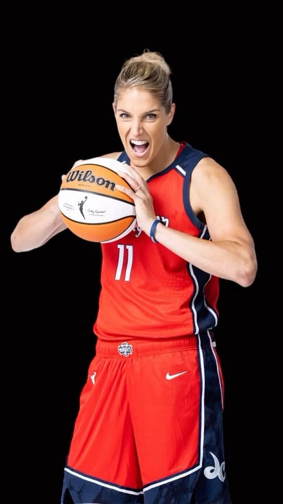 エレーナ・デレ・ダンのインスタグラム：「10 #wnba #mystics」