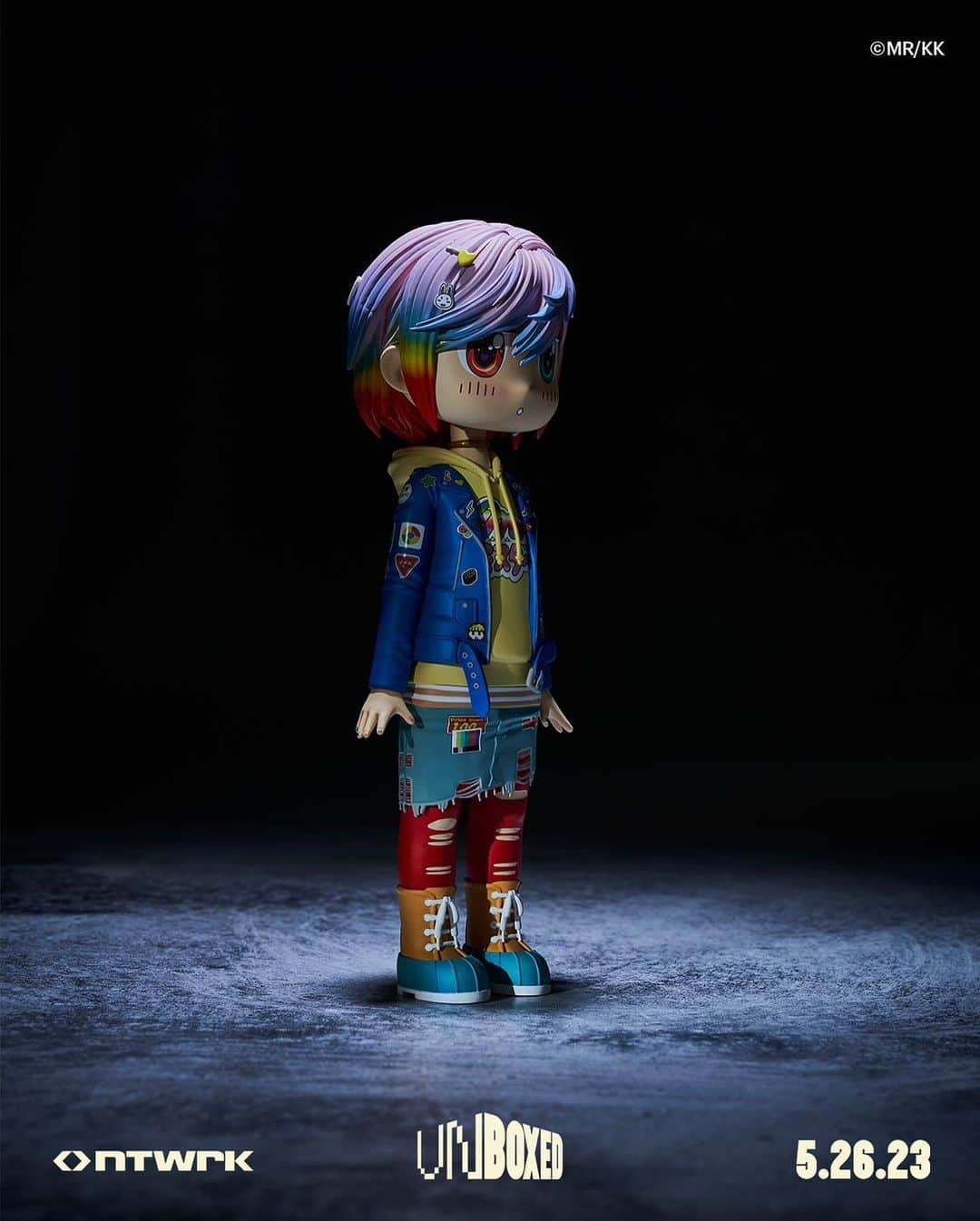 Mr.のインスタグラム：「Mr. x UNBOXED @misteryanen’s iconic ‘Marina’ figures are debuting in two new colorways, ‘Grapejuice’ and ‘Coconut Water,’ for UNBOXED along with an apparel capsule! Shop these all-new figures during Mr.’s UNBOXED live show on 5/26 at 7:30pm ET / 4:30pm PT.  Exclusively on the NTWRK app and at theNTWRK.com.」