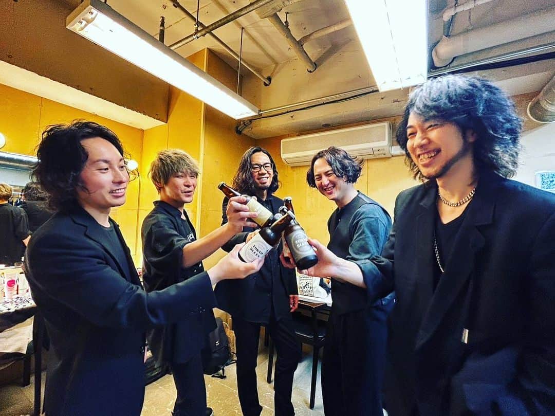 神田雄一朗のインスタグラム：「ツーデイズにはツーデイズの良さがあるね！ このツアー、チームとしてもガッ！と固まってきました👍 #brainchilds  #次は広島」