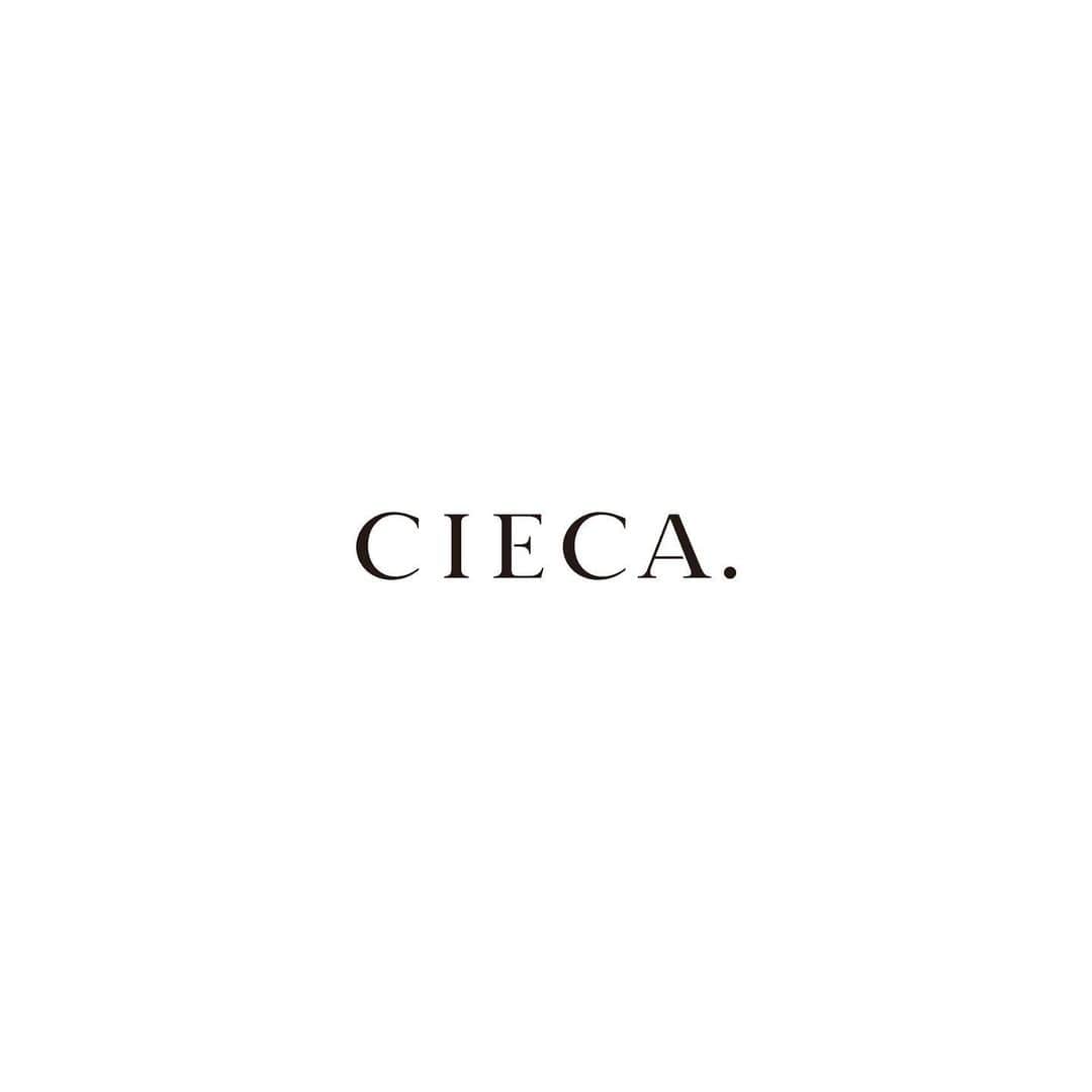 野口和弘のインスタグラム：「《CIECA.  2024年度新卒者募集要項》 ⁡ ⁡ ［応募資格］ 2024年美容学校卒業見込者 2024年美容師免許取得見込者 ⁡ ［応募期間］ 2023年6月25日(日)必着 ⁡ ［面接日程］ 面接は7月2日(日)を予定しております。場所はCIECA.で行います。 ※今後の状況により変更する場合がございます。 ⁡ ［必要書類］ ・履歴書 ・全身写真 ・返信用封筒1通（ご自宅の住所、氏名を記入し、84円切手を添付してください） ⁡ 〒150-0001  東京都渋谷区神宮前5-16-2 CIECA.  採用係 宛 ⁡ なお、頂いた書類に関しては返却できかねますのであらかじめご了承ください。 また、募集に関する質問等はCIECA.公式InstagramのDMより承ります。 ⁡ 他サロンとの併願はお断りしております。 ⁡ ⁡ 《会社説明会のご案内》 ⁡ 新卒者募集に伴い、新卒者向けの会社説明会をインスタLIVEで行います。ご興味がありましたら是非ご参加ください。たくさんのご視聴心よりお待ちしております。 ⁡ 2023年5月28日(日)　20:00〜 ⁡ ⁡ 弊社オフィシャルInstagramにて行います。 ⁡ ⁡ また、中途スタッフも募集しております。 ⁡ ⁡  《中途スタッフ 募集要項》 ⁡ □ 募集職種　中途アシスタント ⁡ □ 給与　 アシスタント 200,000円～(研修期間中は190,000円)　  歩合、昇給あり 、各種手当あり、年一回賞与 ⁡ □ 採用資格　 美容師免許取得者及び経験者 ⁡ □ 待遇  正社員  交通費支給（月15,000円以内）　 社会保険　厚生年金　労災保険　雇用保険  健康診断(年1回)  社員旅行 ⁡ □ 休日  週休2日(月8日休み)・夏期休暇・冬期休暇 ・有休休暇・出産休暇・育児休暇 ⁡ ※研修期間制度あり ※その他応相  ⁡ ⁡ 入社希望の方は下記住所に「履歴書」「全身写真1枚」「返信用封筒1通（ご自宅の住所、氏名を記入し、84円切手を添付してください）」をお送りください。 ⁡ ⁡ 〒150-0001  東京都渋谷区神宮前5-16-2  CIECA.採用担当宛 ⁡ なお、頂いた書類に関しては返却できかねますのであらかじめご了承ください。 また、募集に関する質問等はCIECA.公式InstagramのDMより承ります。 ⁡ ⁡ #CIECA.#スタッフ募集#美容師求人#新卒採用#中途採用  ⁡」