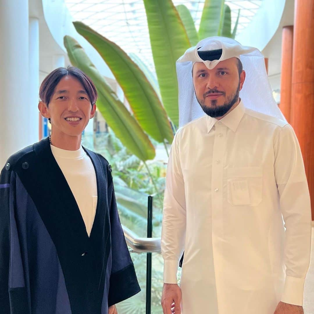 岡部将和のインスタグラム：「Participating in national projects in Qatar☀️  I'm shocked that there are such values ​​in the world🫨There are still many things I don't know about the world.  this is what makes life interesting  カタールの国家プロジェクトに参加してます☀️  世の中にはこんな価値観があるんだと衝撃を受けてます🫨 まだまだ世の中知らない事だらけです  これだから人生は面白い」