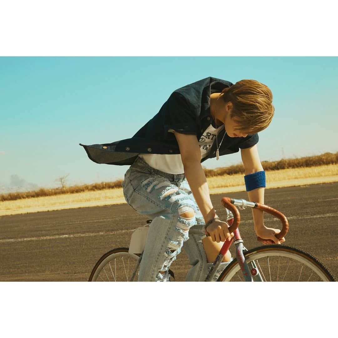 &TEAMさんのインスタグラム写真 - (&TEAMInstagram)「First Howling : WE  Concept Photo #THIRSTY #K   2023.06.14 0:00 JST/KST  #andTEAM #FirstHowling_WE」5月19日 0時13分 - andteam_official
