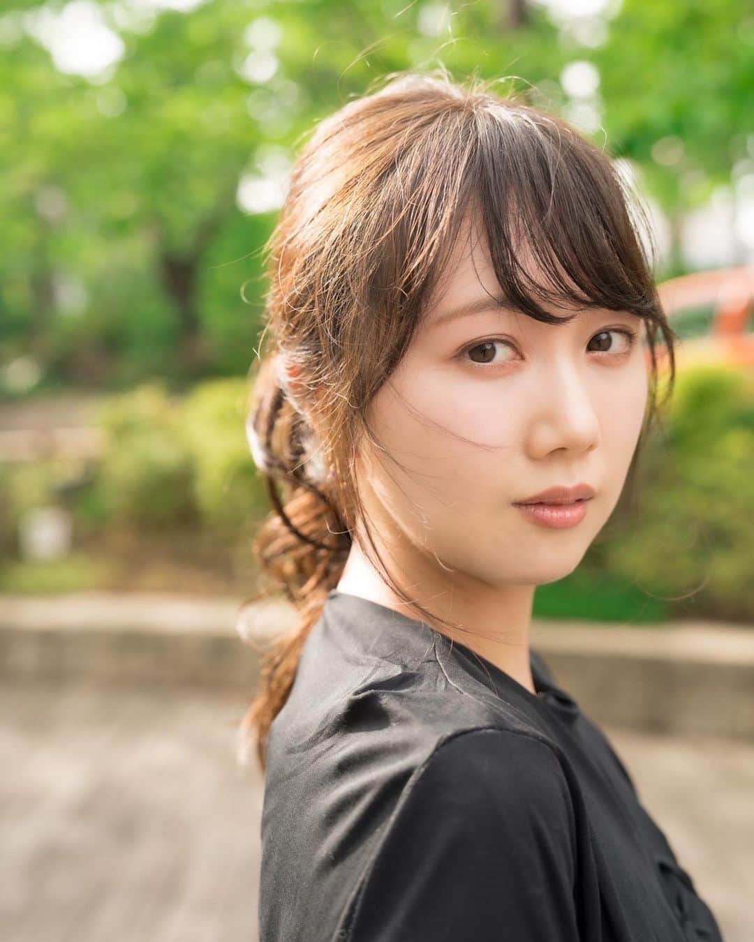 永島聖羅のインスタグラム：「🎂  29歳になってしまった！ どんな年になるかな〜楽しみ🌱  ラスト20代楽しみます！  とりあえず、眠すぎるから寝る！ おやすみなさい！  #誕生日 って 昔の方がワクワクしたなあ。笑」