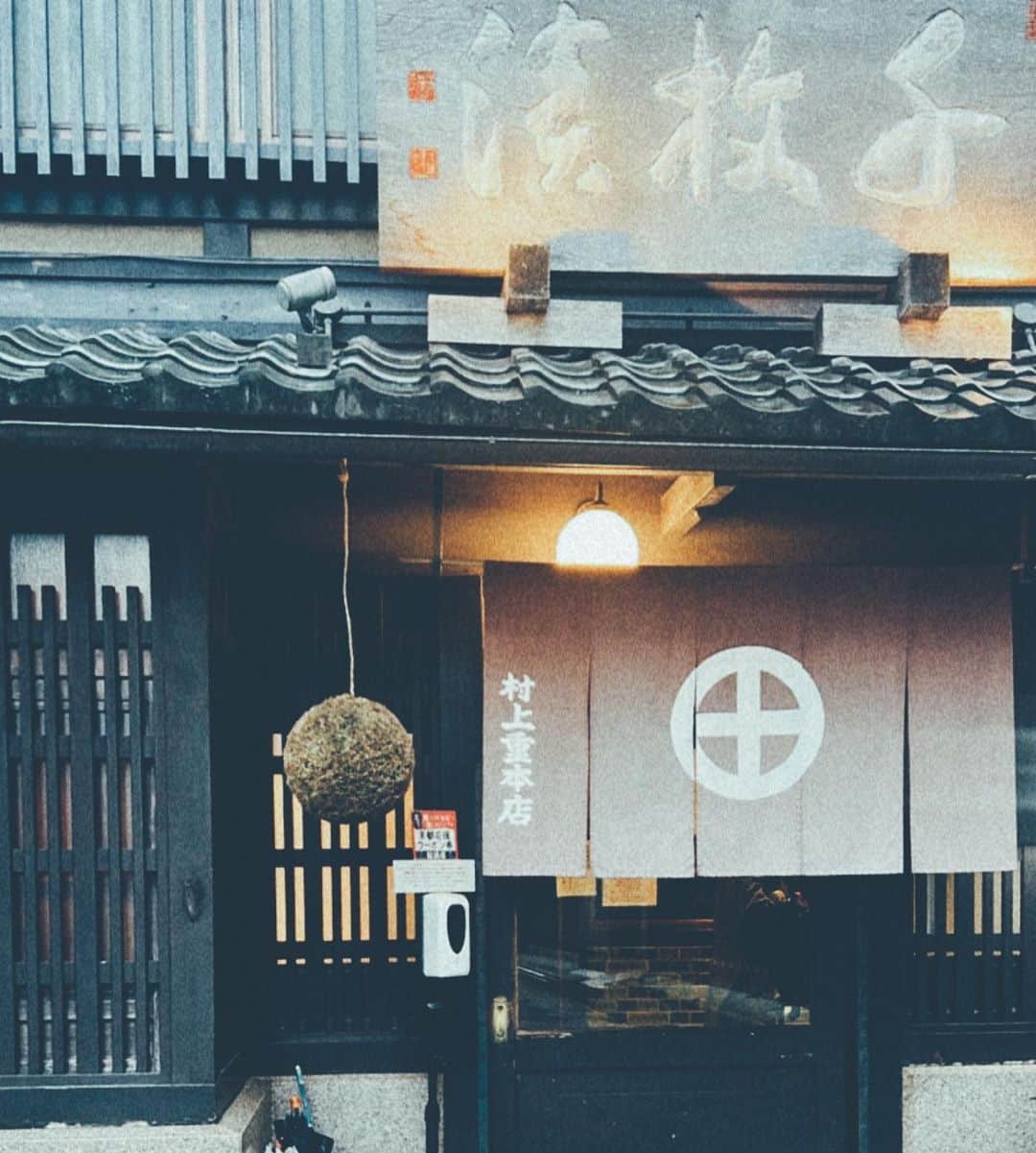 白澤貴子さんのインスタグラム写真 - (白澤貴子Instagram)「My favorites in Kyoto.  とても幸せでとても美味しい時間の備忘録。  @__keisuzuki__ たちと"今を生きる"について何時間も熱く語り合った夜が忘れられない。 そしてまだ語り足りない。  #白澤と京都」5月19日 0時44分 - takakoshirasawa