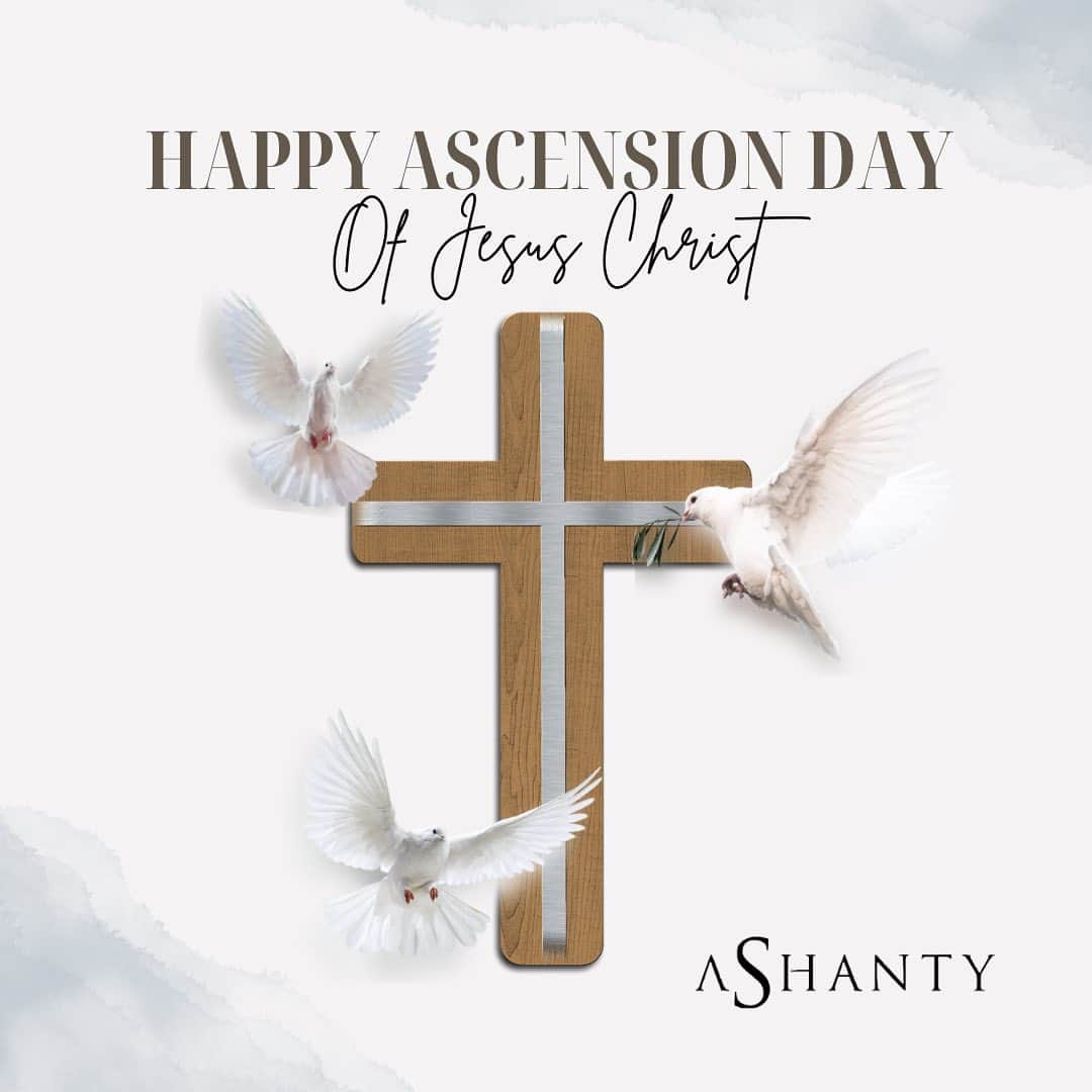 ASHANTY BEAUTY CREAM OFFICIALのインスタグラム：「The journey to heaven can be tough but we must not give up as it is our only chance to be in the presence of our Lord.   Happy Ascension Day🤍」