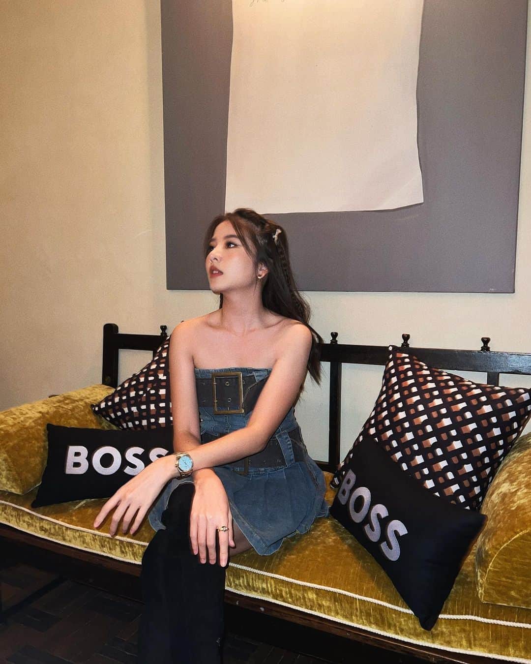 フォン＝サナンタチャット タナパットピサーンのインスタグラム：「⭐️🍞 #BeYourOwnBOSS」