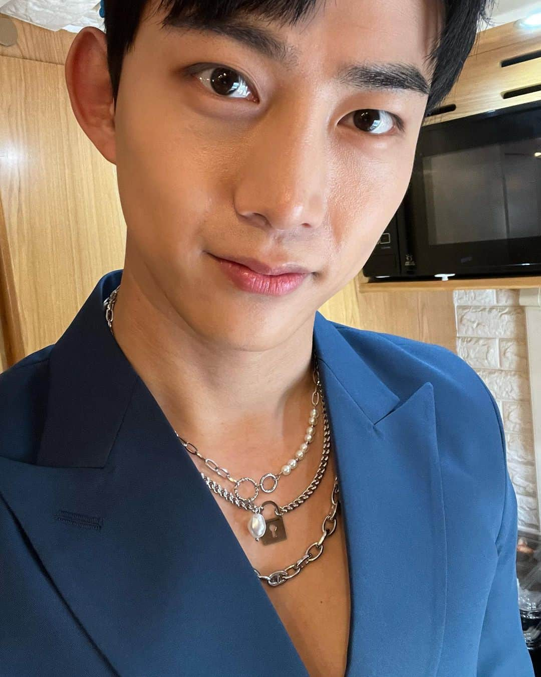 テギョンさんのインスタグラム写真 - (テギョンInstagram)「Netflix XO Kitty ep.8  Look for Ocean Park🤣」5月18日 17時48分 - taecyeonokay