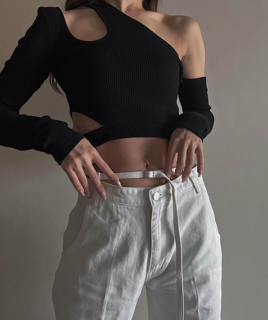 小原優花のインスタグラム：「🖤🖤🖤🖤 IRAL apparel @iral_official」
