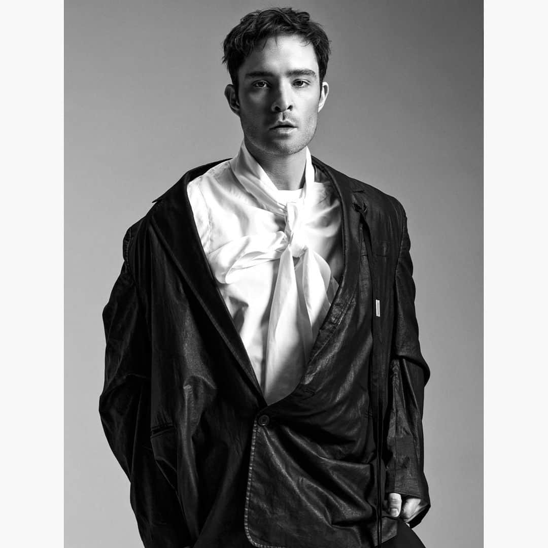 アン ドゥムルメステールのインスタグラム：「Ed Westwick wears Ann Demeulemeester look from the Spring/Summer 23 collection in this feature for @numero_netherlands   Photographed by @kosmaspavlos  Styled by @laurentdombrowicz」