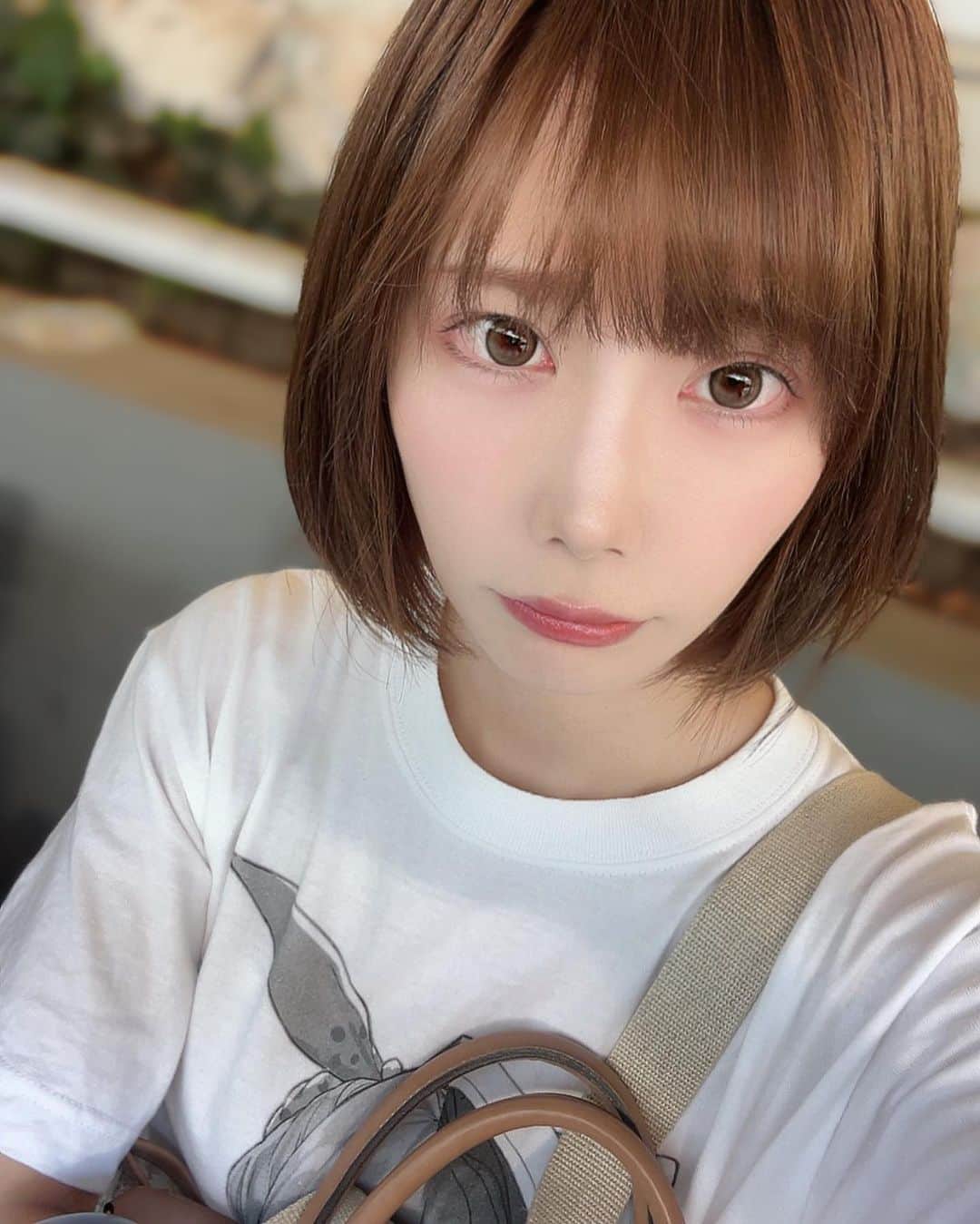 愛川こずえのインスタグラム：「いい天気で嬉しい💚」
