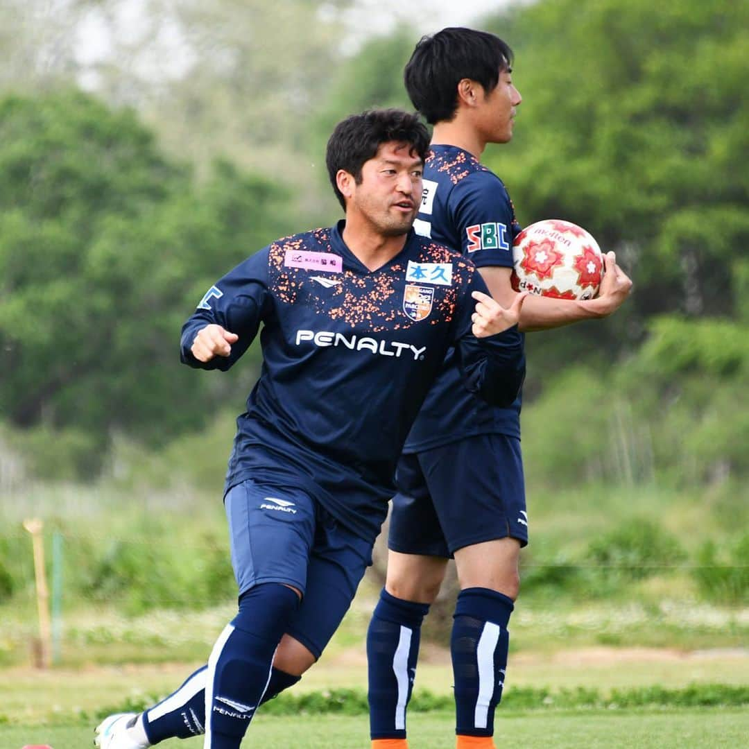 AC長野パルセイロさんのインスタグラム写真 - (AC長野パルセイロInstagram)「. 🟠2023/5/18 Training💨 . ☀️🦁 . . ▼next match▼ 🏆#天皇杯 1回戦 5/20(土)13:00 vs AS.Laranja Kyoto  🏟サンアル . . #長野をオレンジに #prideofnagano #acnp #パルセイロ #ac長野パルセイロ #長野 #jリーグ」5月18日 18時44分 - acnaganoparceiro.official