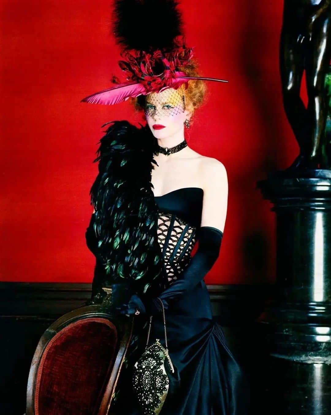 フィリップトレーシーさんのインスタグラム写真 - (フィリップトレーシーInstagram)「Repost• @manololitovski 'COSTUME DRAMA'  1. Nicole Kidman wears a Versace dress and a Philip Treacy hat. Photography by Steven Meisel for Vogue US, May 2001.  2. Nicole Kidman in Christian Dior by John Galliano. Photography by Steven Meisel for Vogue US, May 2001.  #model #actress #nicolekidman #portrait #photography #fashion #hautecouture #versace #christiandior #johngalliano #beauty #moulinrouge #broadway #bazluhrmann #music #vogue #stevenmeisel #hollywood #movie」5月18日 18時48分 - philiptreacy