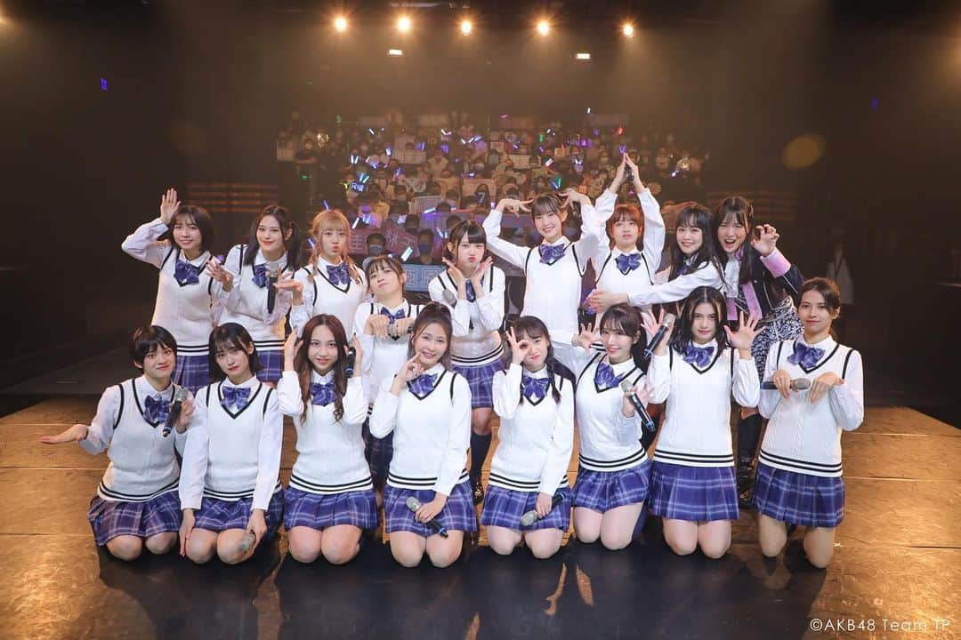 AKB48 Team TPさんのインスタグラム写真 - (AKB48 Team TPInstagram)「5月份《手牽手》公演 精彩回顧🎉⁣ ⁣ 這個月份的公演對成員及粉絲來說⁣ 都是非常難忘的公演⁣ 就像成員所說的⁣ 不管身在何處希望能繼續獲得大家的喜愛⁣ ⁣ 🔔貼心小提醒：⁣ 6月手牽手公演時間是06/09(五)～06/11(日)⁣ 詳細售票訊息請記得持續關注與鎖定官網和SNS喔⁣ ⁣ #AKB48TeamTP #TeamTP #TTP⁣ #UnitTICTACTOE #UnitPeekABoo⁣ #手牽手 #劇場公演 #5月」5月18日 21時05分 - akb48teamtp