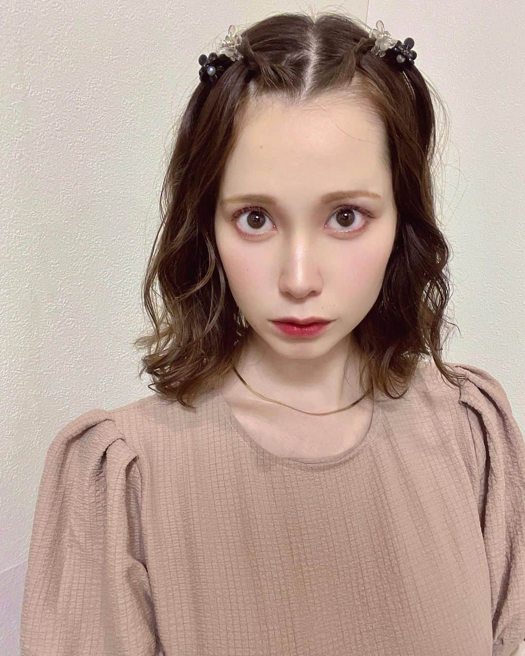 藤城アンナのインスタグラム：「🥺」