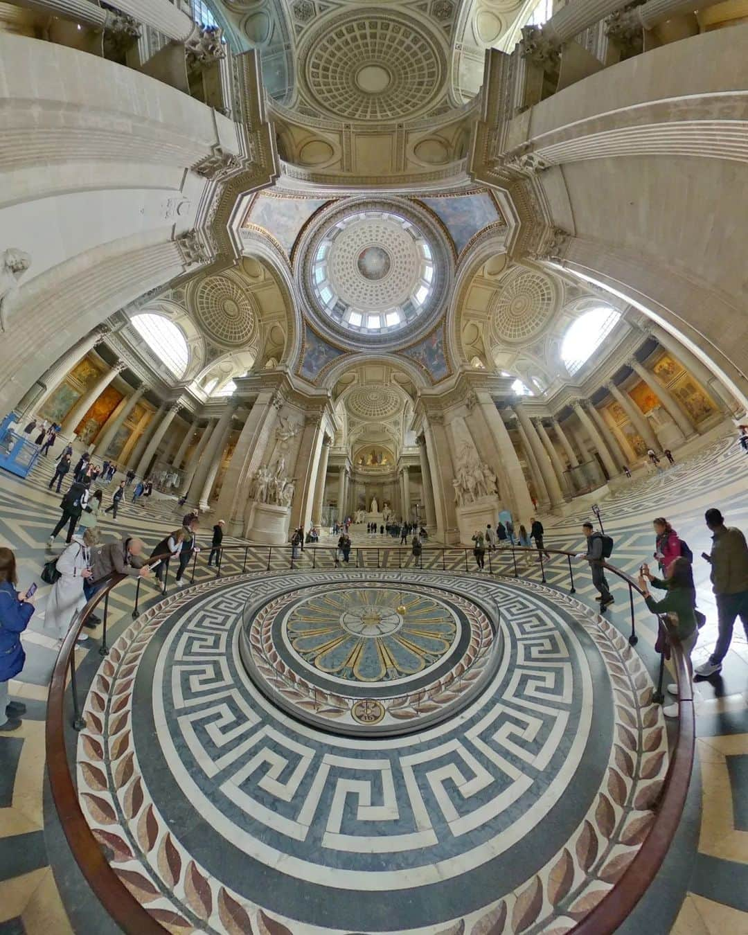 Official RICOH THETAのインスタグラム：「Pantheon  Foucault pendulum. A pendulum of the same type used to prove the earth's rotation.  📸: @precious_toyama  ***************** Please add #theta360 to your photos shot with THETA and post them😊 . . . . . #ricohusa #ricoh #ricohimaging #ricohtheta #lifein360 #360camera #360view #camera #cameratips #cameralover #photographylovers #photographer #photooftheday #photographytips #cameragear #photoediting #editingtips #art #360photography」