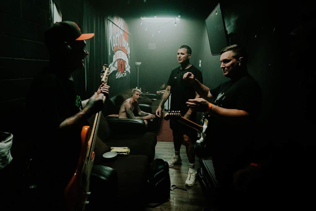 The Amity Afflictionのインスタグラム：「Four more shows left on this tour with @cantswim_ and @ihateomerta. It's been unreal 🖤 Any tix and VIP left are available at theamityaffliction.net   📸 @tomise」