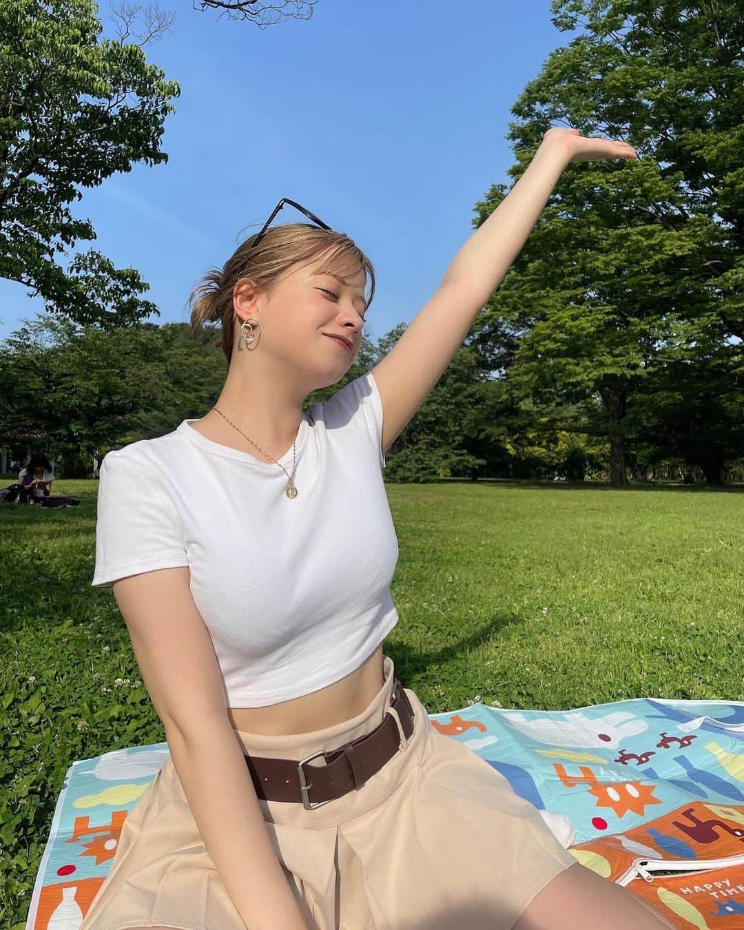 RONAのインスタグラム：「幸せmode🌏🌱」