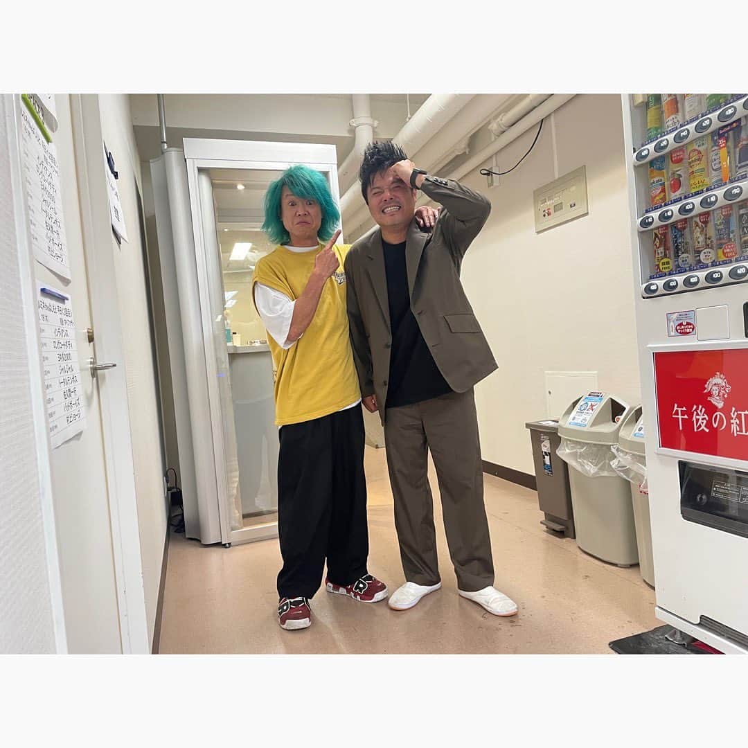 佐田正樹のインスタグラム：「有楽町で漫才でした。 今日までにみなさんの様々な声、全部届いてます。 今後も、僕で笑える人だけ笑って下さい。 押忍」