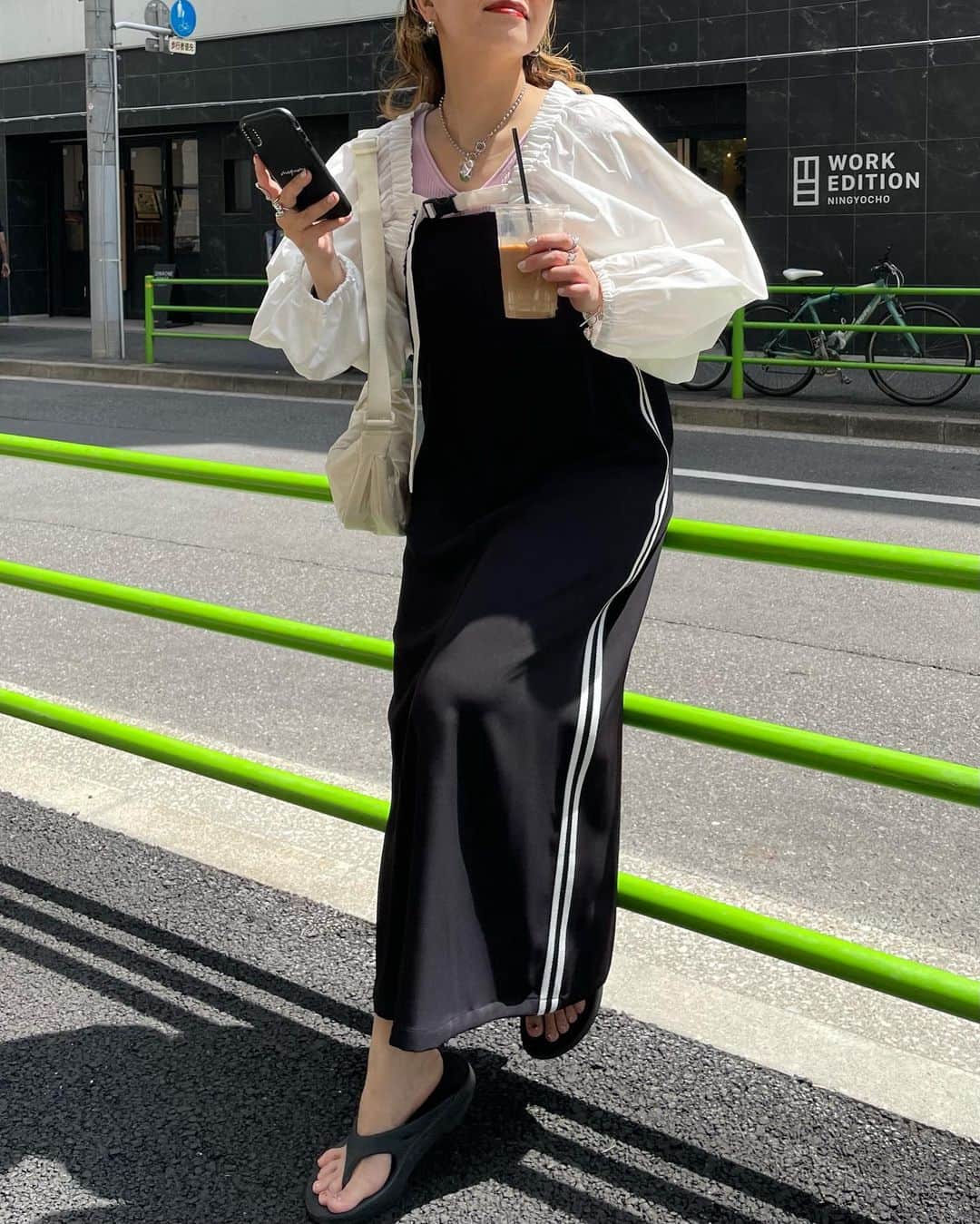 archives_officialさんのインスタグラム写真 - (archives_officialInstagram)「【limited】PICK UP ITEM💞 " mulch way bolero×camisole one-piece " black / off white / navy  "23'SUMMER☀️" LUMINE各店舗・EC限定アイテム紹介🌳✨」5月18日 20時09分 - archives__official