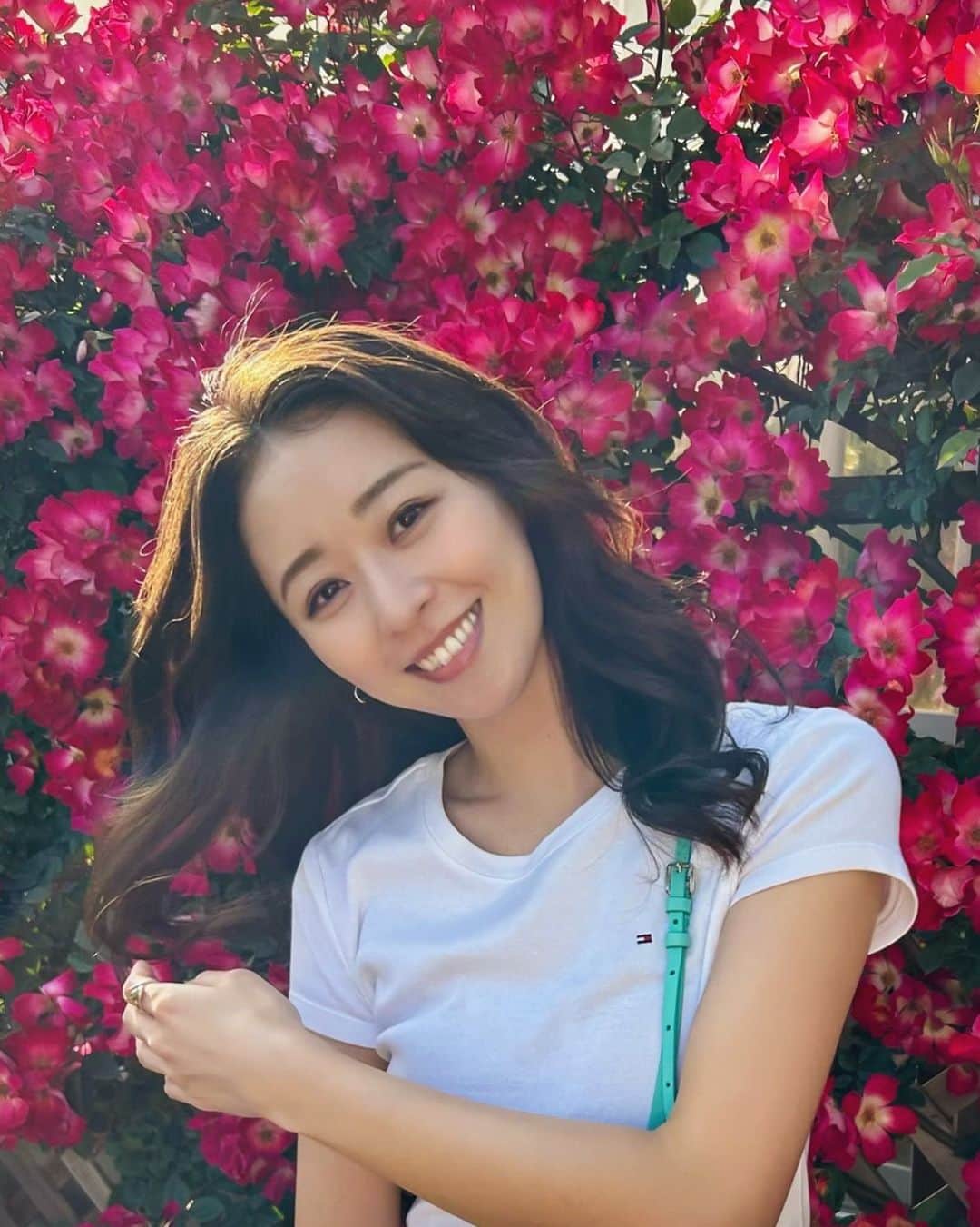 中川知香のインスタグラム：「🤖 明日の13:00〜BSよしもとで放送のCheeky's a GoGo!に出演します。なんと4時間半の生放送！  #中川知香」