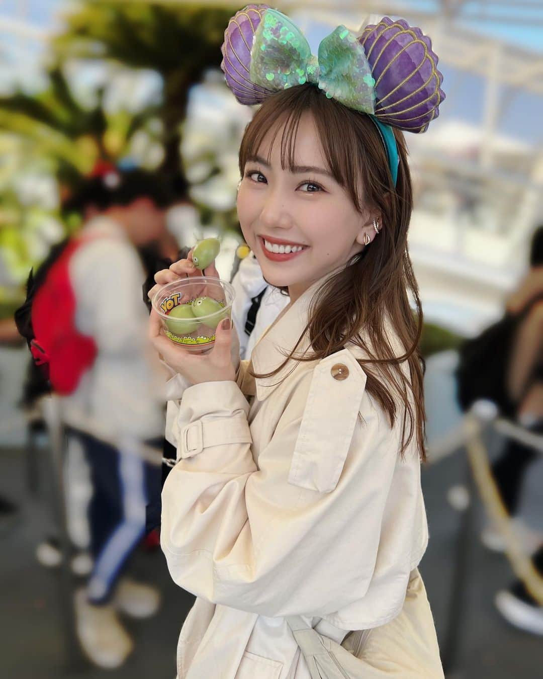 熊崎晴香さんのインスタグラム写真 - (熊崎晴香Instagram)「⁡ ⁡ ⁡ あー！またいきたい！！ 毎日動画見て癒されてる🥹💓 ⁡ #ディズニー　#Disney #Disneyland #過去pic」5月18日 20時14分 - kumakuma9810