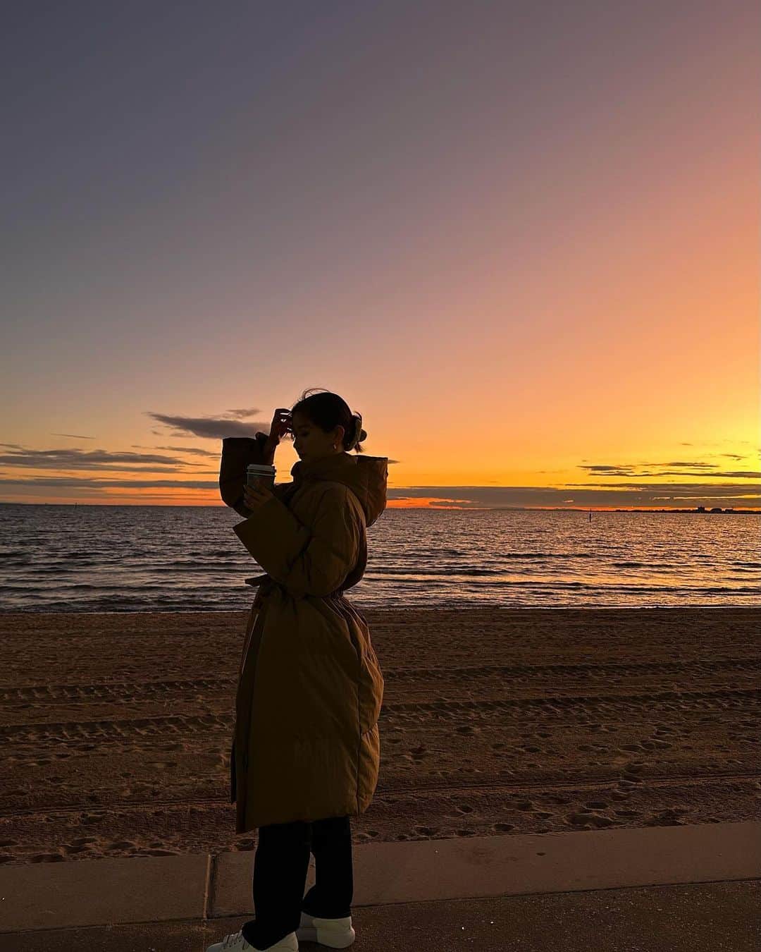 水越愛華さんのインスタグラム写真 - (水越愛華Instagram)「📍St Kilda  #Australia#Melbourne  #StKilda #sunset」5月18日 20時42分 - iamemika21