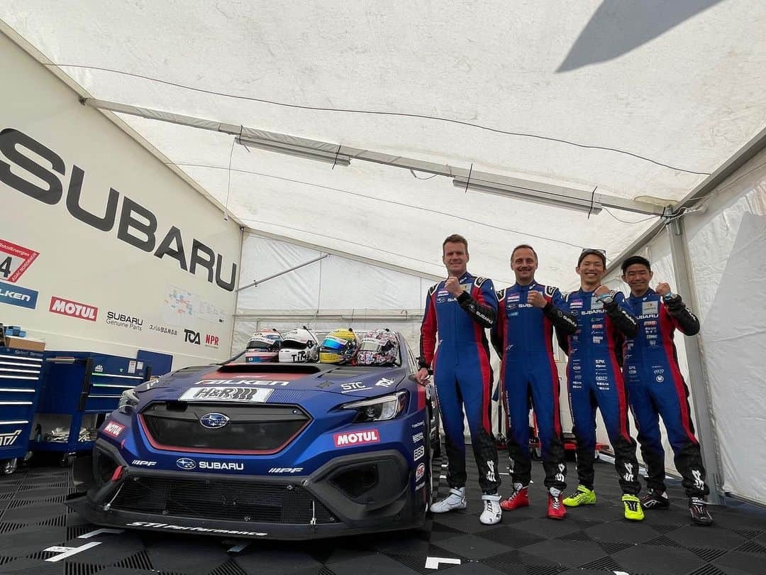 山内英輝さんのインスタグラム写真 - (山内英輝Instagram)「STI NBR CHALLENGE 2023  24H race at Nürburgring  All members gathering at the ring!  #sti #subaru #wrx #nbr24h #nuerburgring #nbr24h」5月18日 20時50分 - hidekiyamauchi