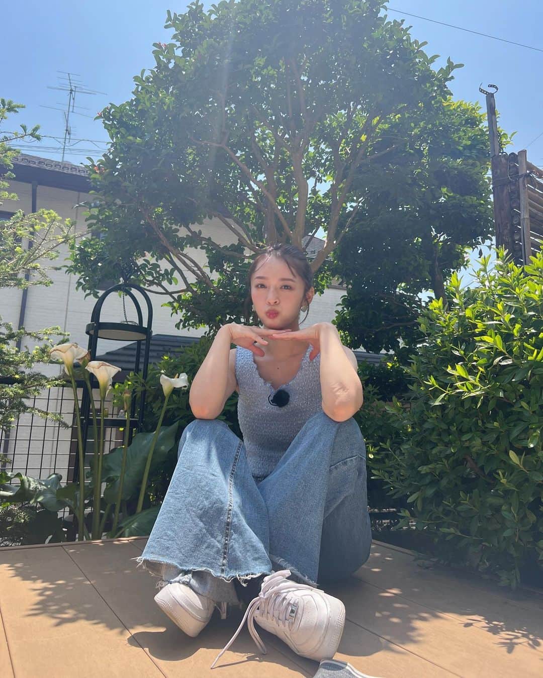 神部美咲さんのインスタグラム写真 - (神部美咲Instagram)「今日は夏かと思った🌻🧡  #寒い方が好きです。」5月18日 21時05分 - jimbu_misaki