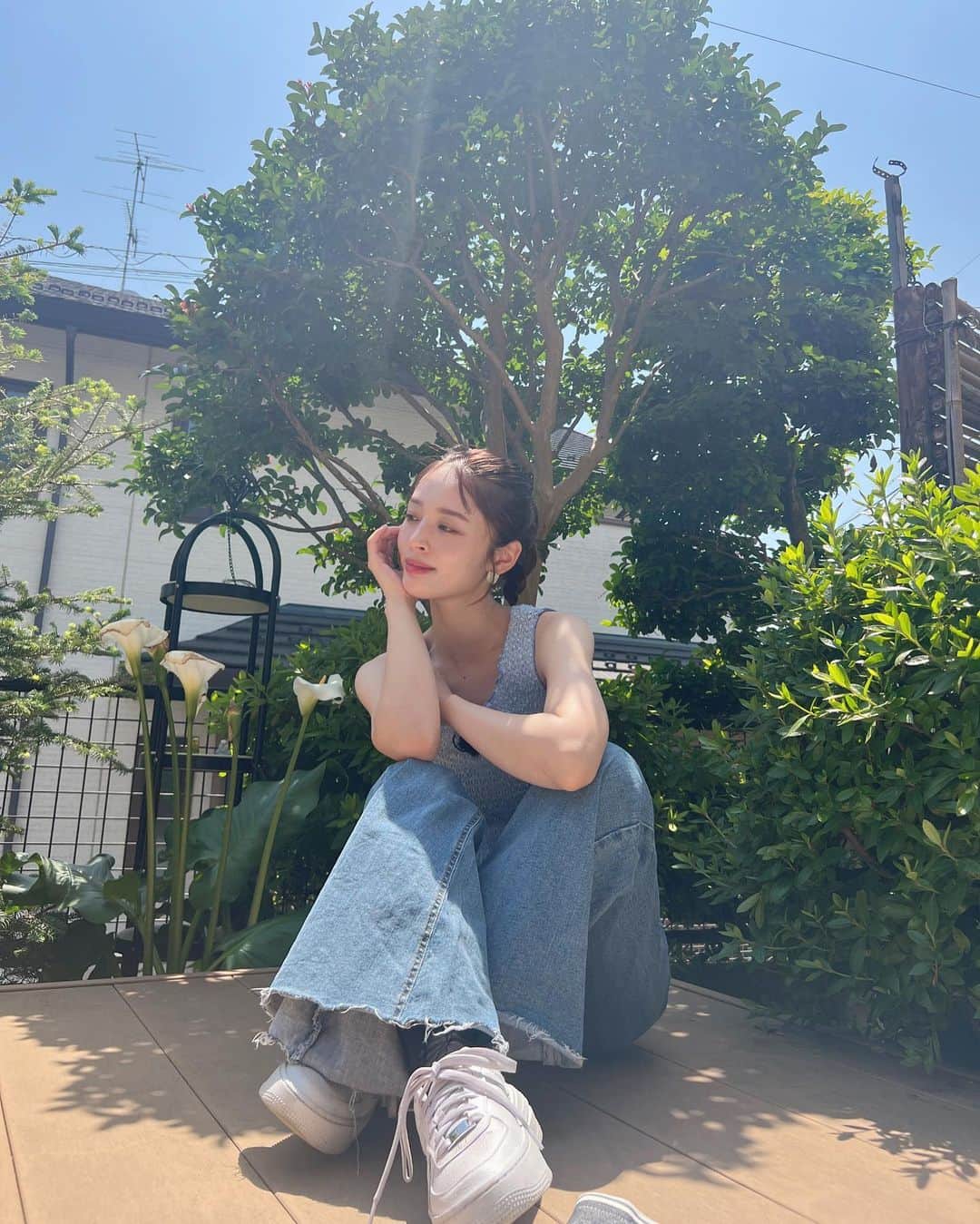 神部美咲のインスタグラム：「今日は夏かと思った🌻🧡  #寒い方が好きです。」