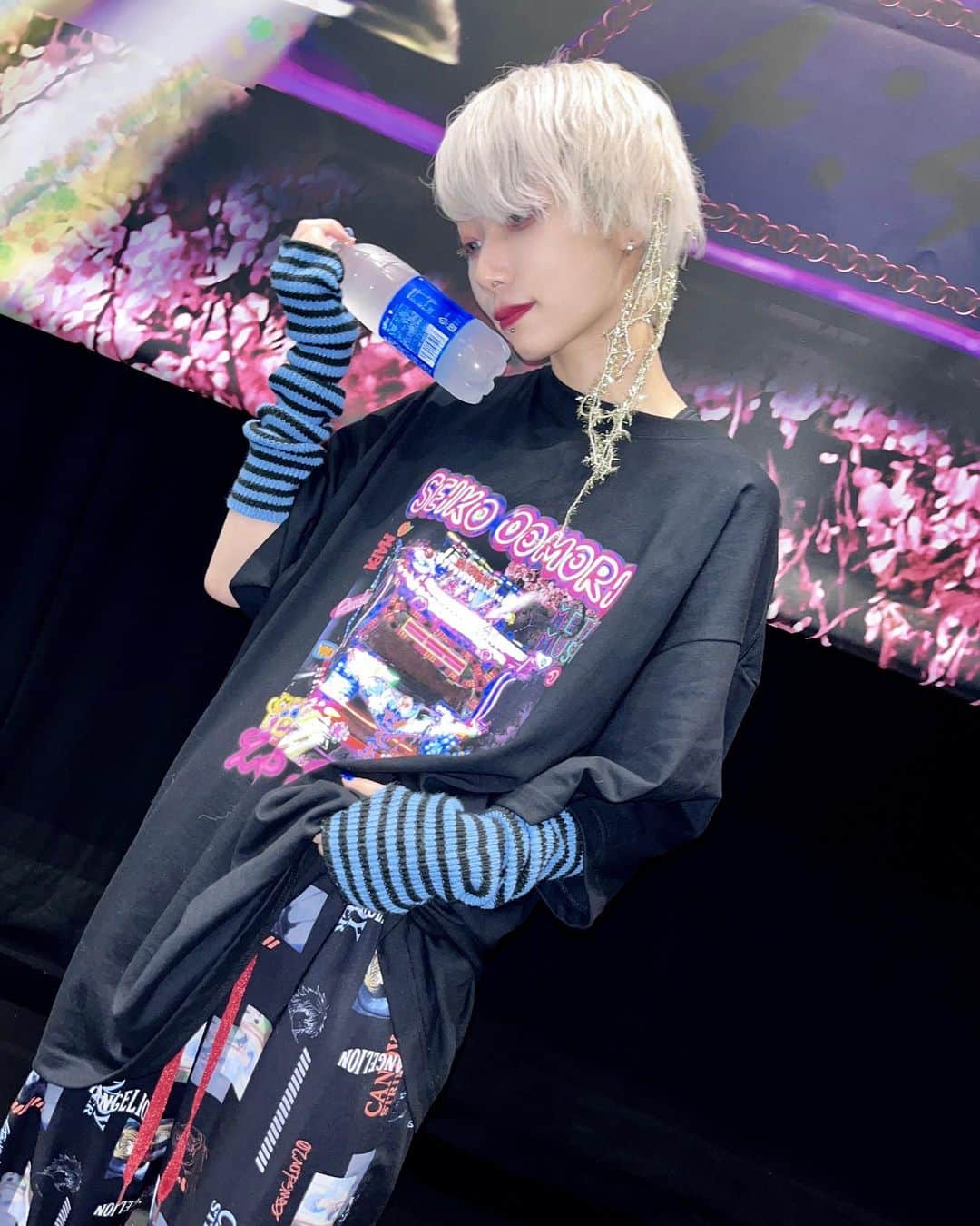 コショージメグミさんのインスタグラム写真 - (コショージメグミInstagram)「ﾃﾞｺﾃﾞｺﾄﾗﾄﾗ」5月18日 21時23分 - coshotaaaan