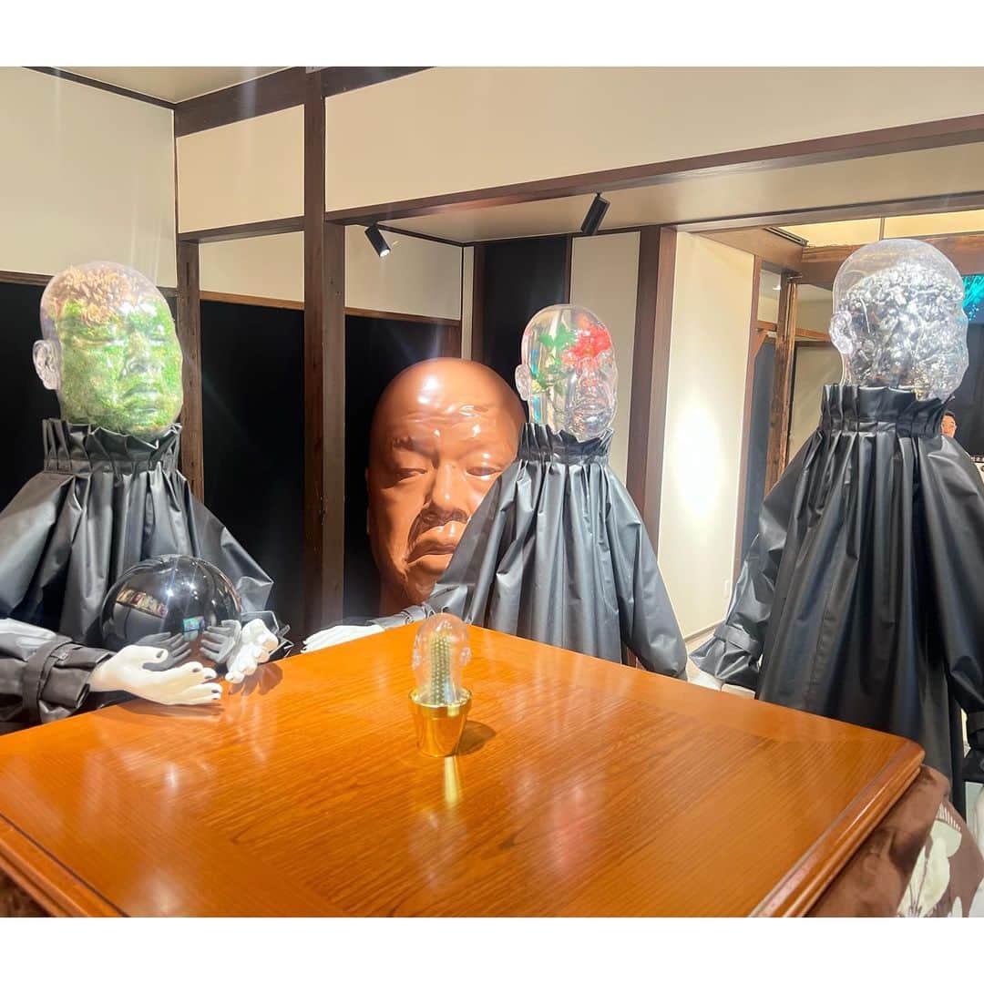 高柳明音さんのインスタグラム写真 - (高柳明音Instagram)「🍹  原宿でたまたまやってた 野性爆弾くっきーさんの  真相未来館が めっちゃ良かったって話。  #真相未来館  #未来人お守り #緑と黄色と青が欲しかった #紫でした #クリームソーダ #が推しです」5月18日 22時04分 - akane_o8o