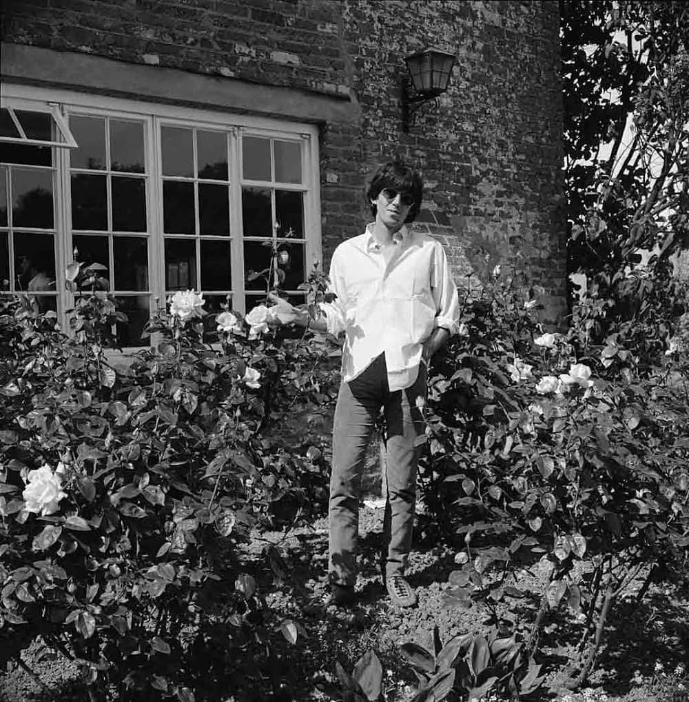 キース・リチャーズさんのインスタグラム写真 - (キース・リチャーズInstagram)「Garden Time!  1966. Throwback ….   Photo: Gered Mankowitz」5月18日 22時56分 - officialkeef